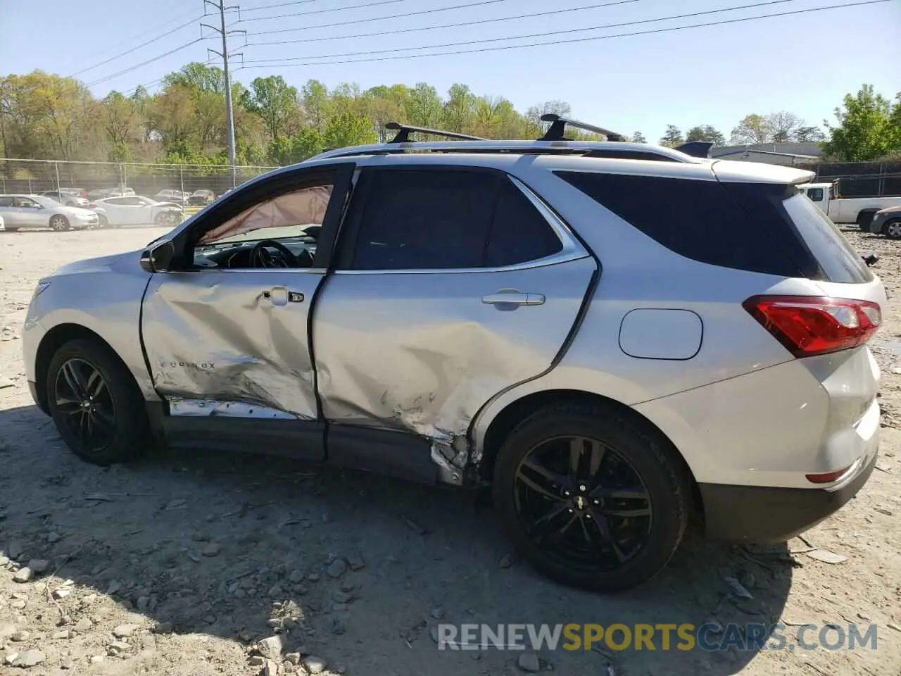 2 Photograph of a damaged car 3GNAXUEV9ML324401 CHEVROLET EQUINOX 2021
