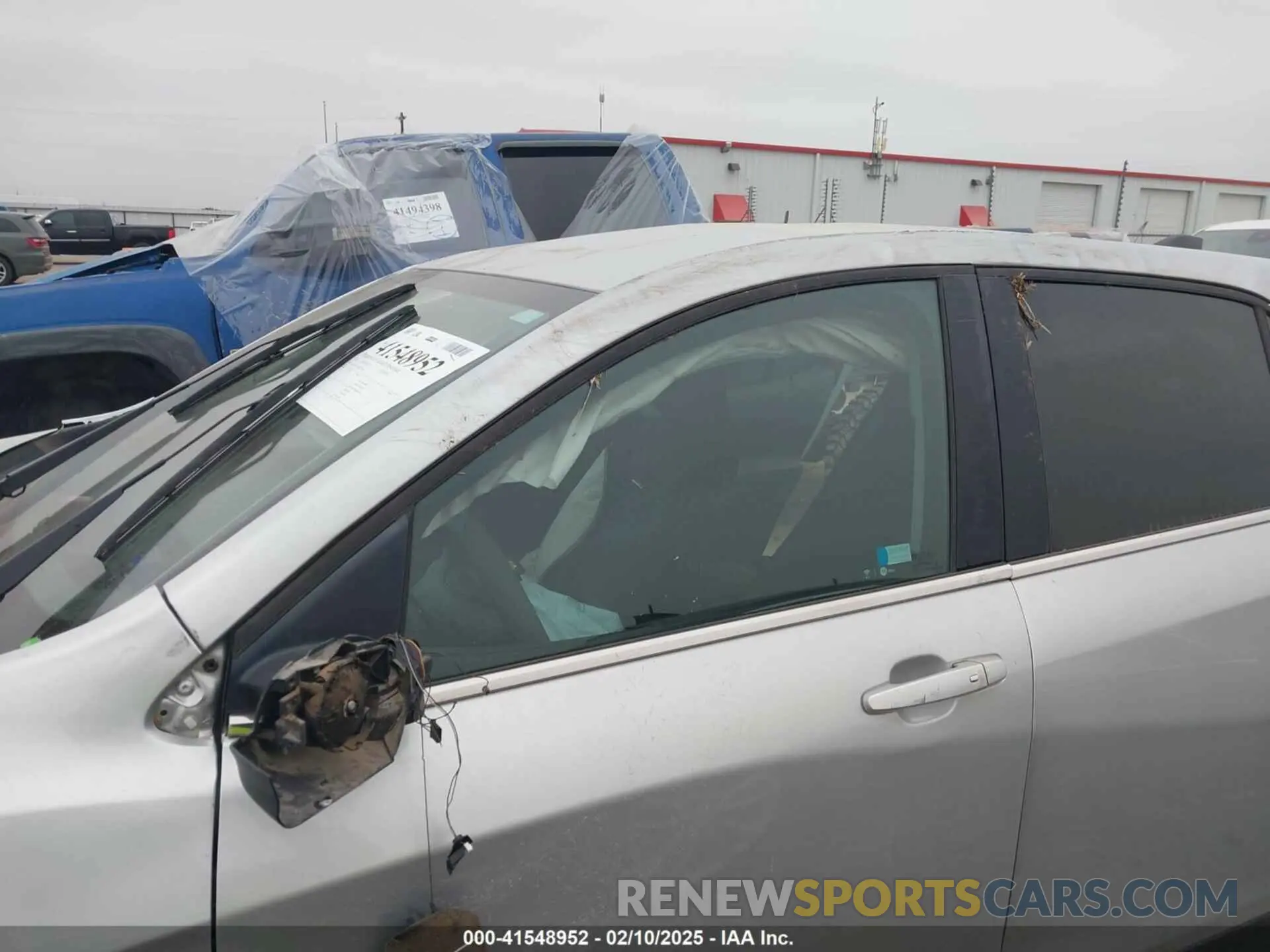 6 Photograph of a damaged car 3GNAXUEV9ML328657 CHEVROLET EQUINOX 2021