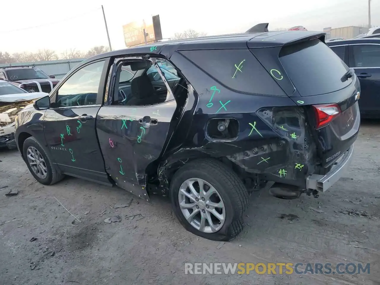 2 Photograph of a damaged car 3GNAXUEV9MS143613 CHEVROLET EQUINOX 2021