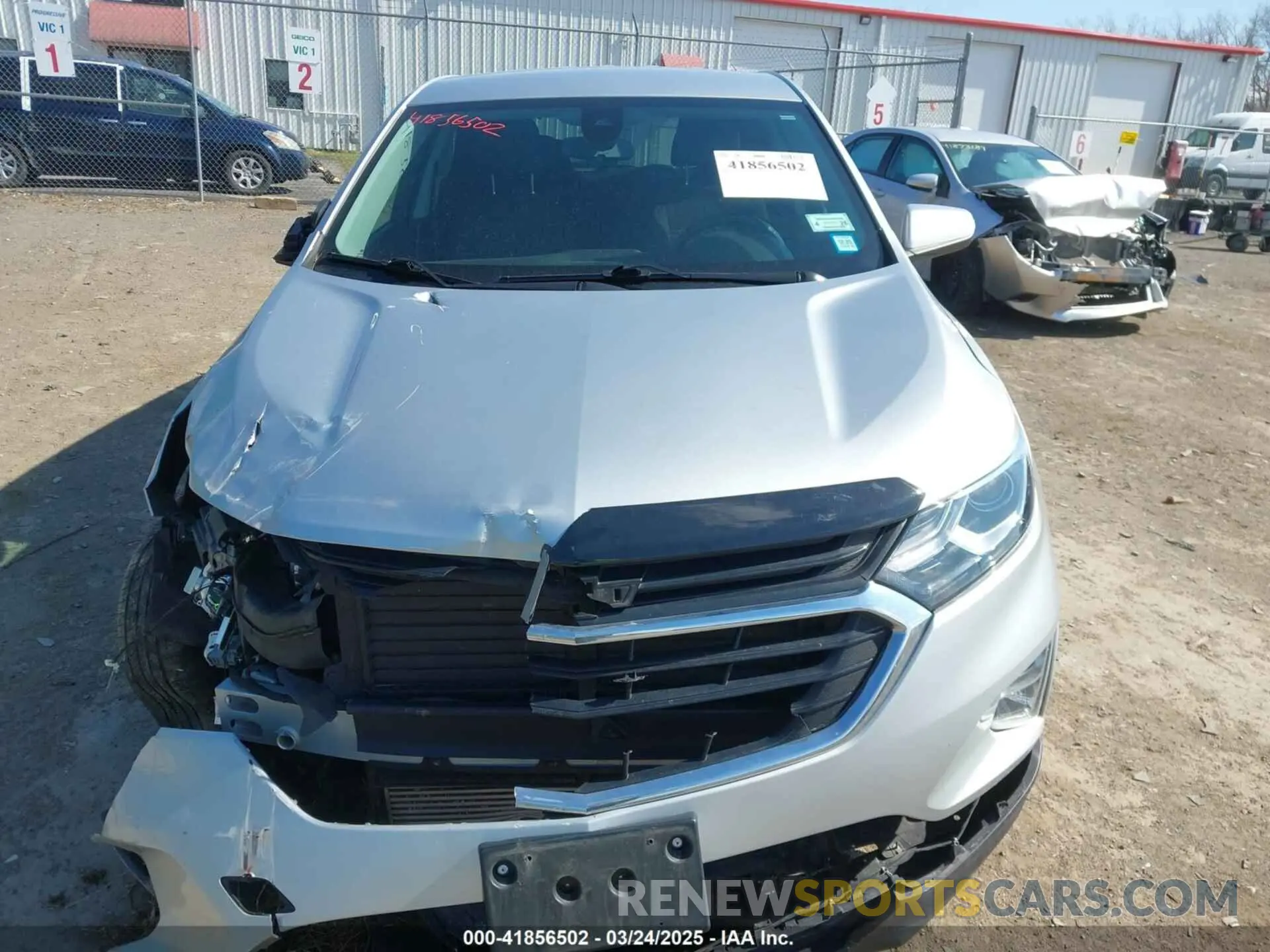 11 Photograph of a damaged car 3GNAXUEV9MS180984 CHEVROLET EQUINOX 2021