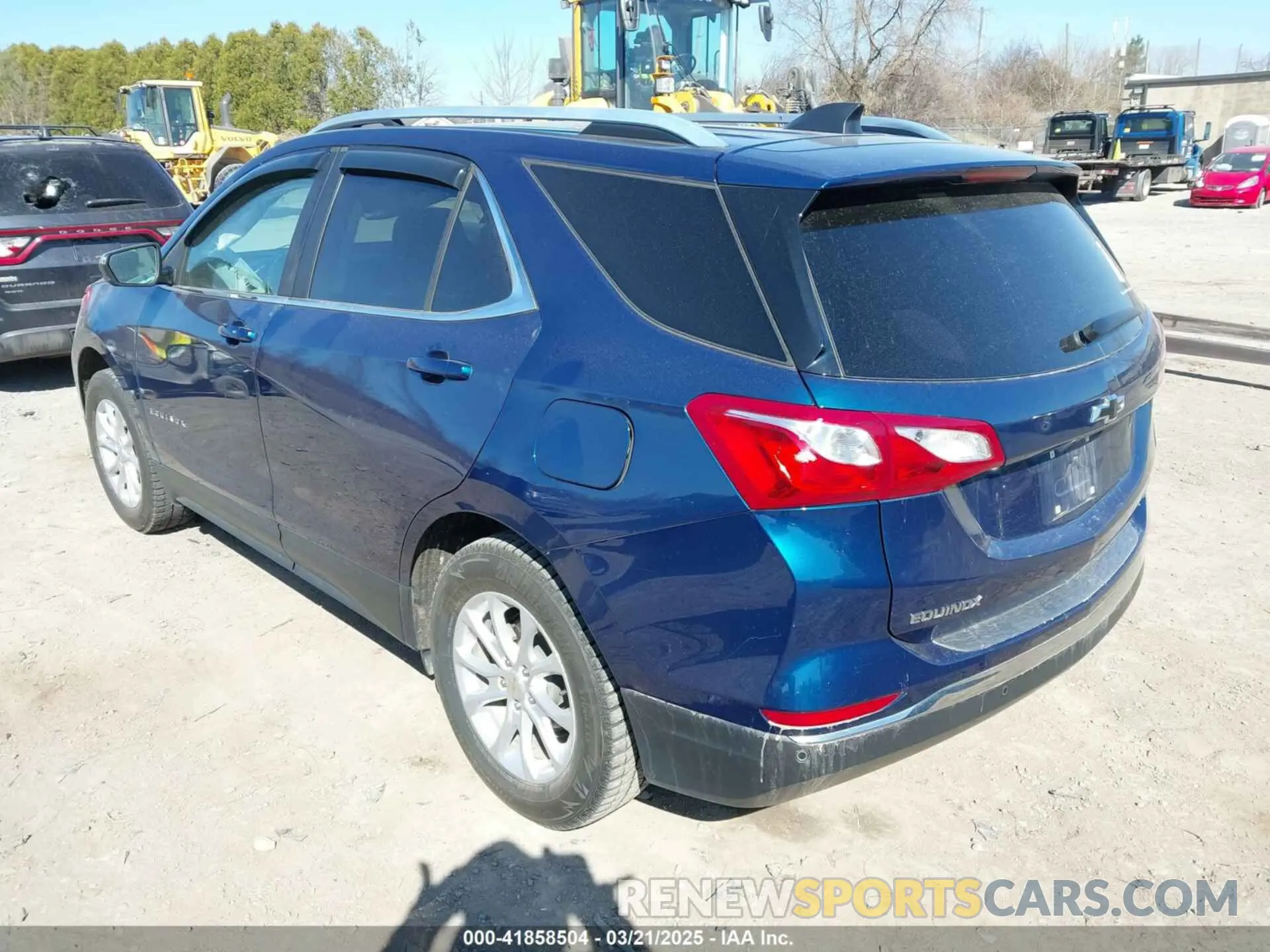 3 Photograph of a damaged car 3GNAXUEVXML308269 CHEVROLET EQUINOX 2021