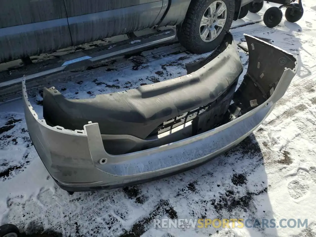 15 Photograph of a damaged car 3GNAXUEVXML328151 CHEVROLET EQUINOX 2021