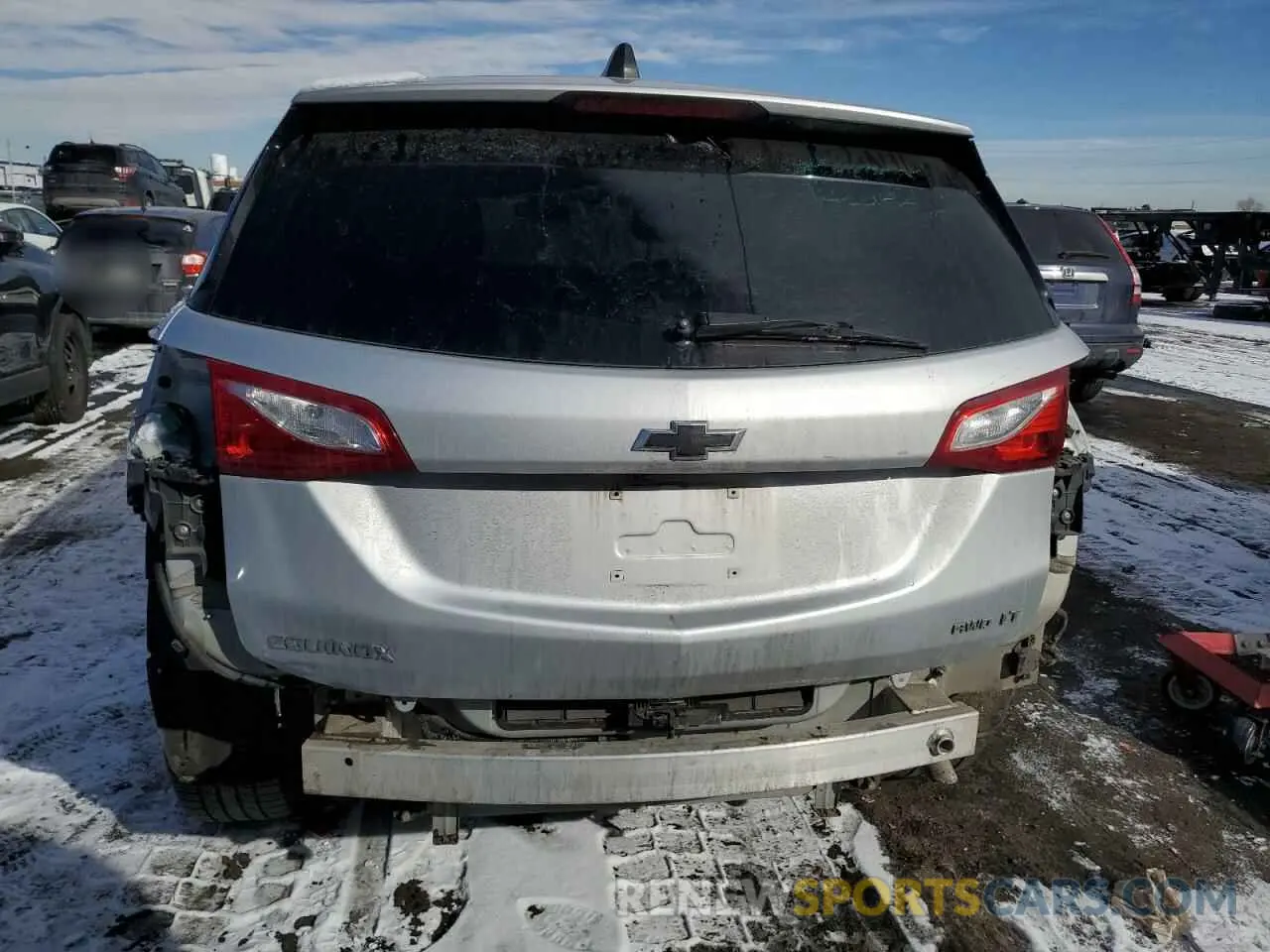 6 Photograph of a damaged car 3GNAXUEVXML328151 CHEVROLET EQUINOX 2021
