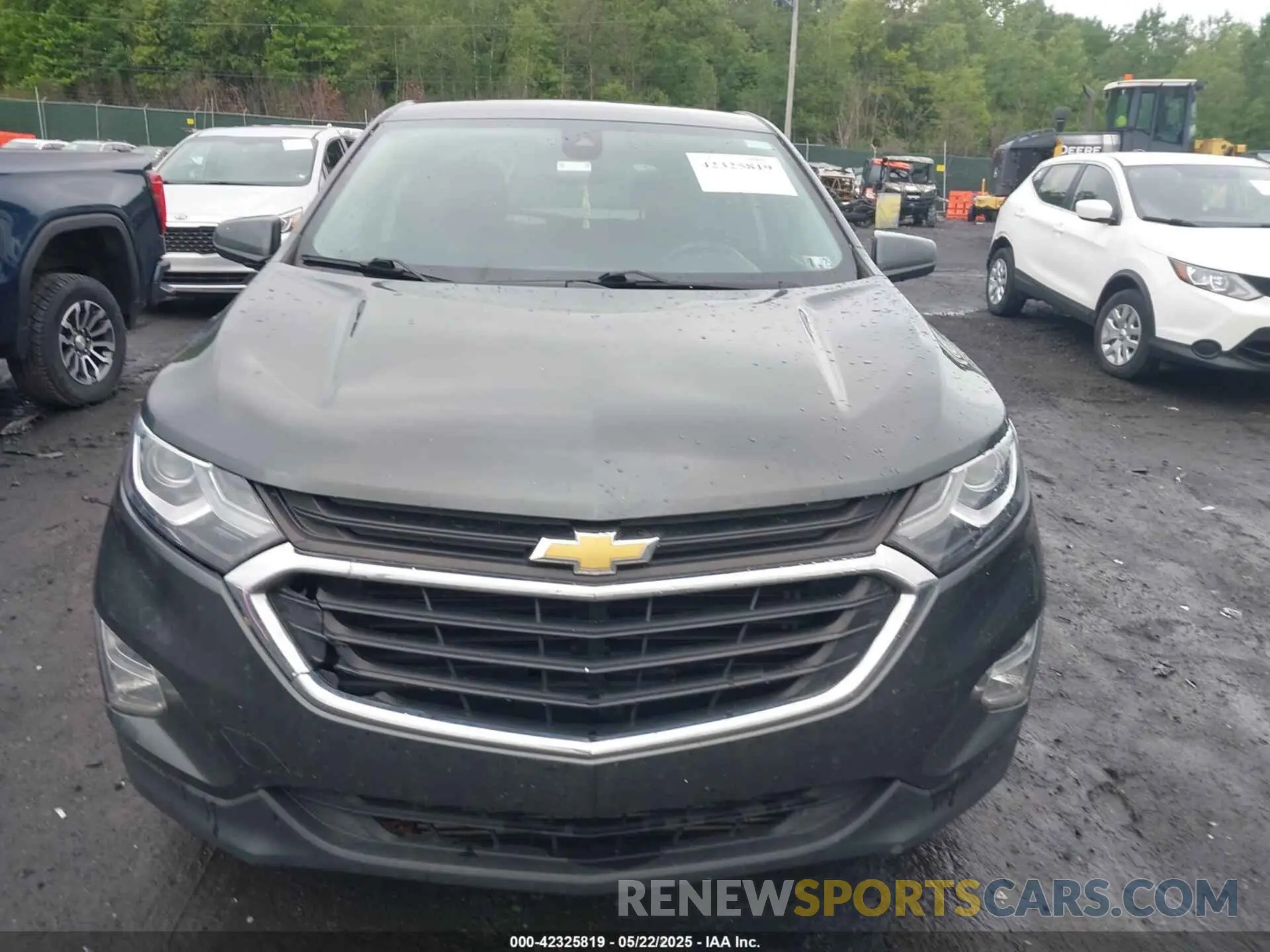 12 Photograph of a damaged car 3GNAXUEVXML378399 CHEVROLET EQUINOX 2021