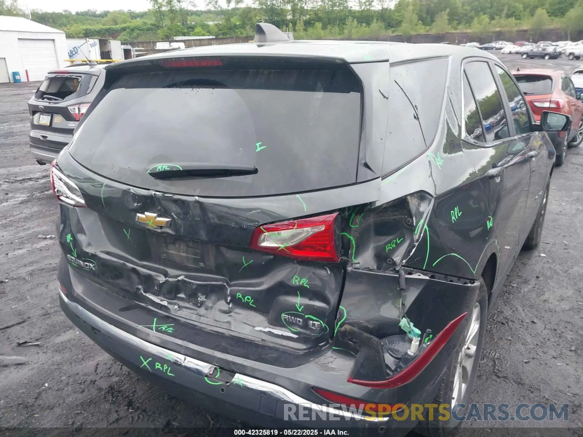 6 Photograph of a damaged car 3GNAXUEVXML378399 CHEVROLET EQUINOX 2021