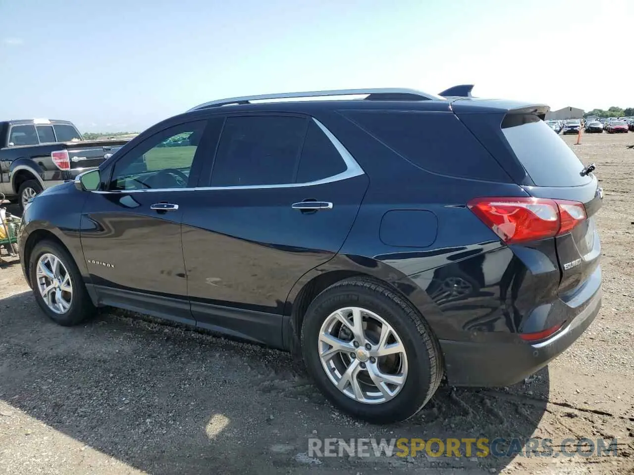 2 Photograph of a damaged car 3GNAXXEV0MS122988 CHEVROLET EQUINOX 2021