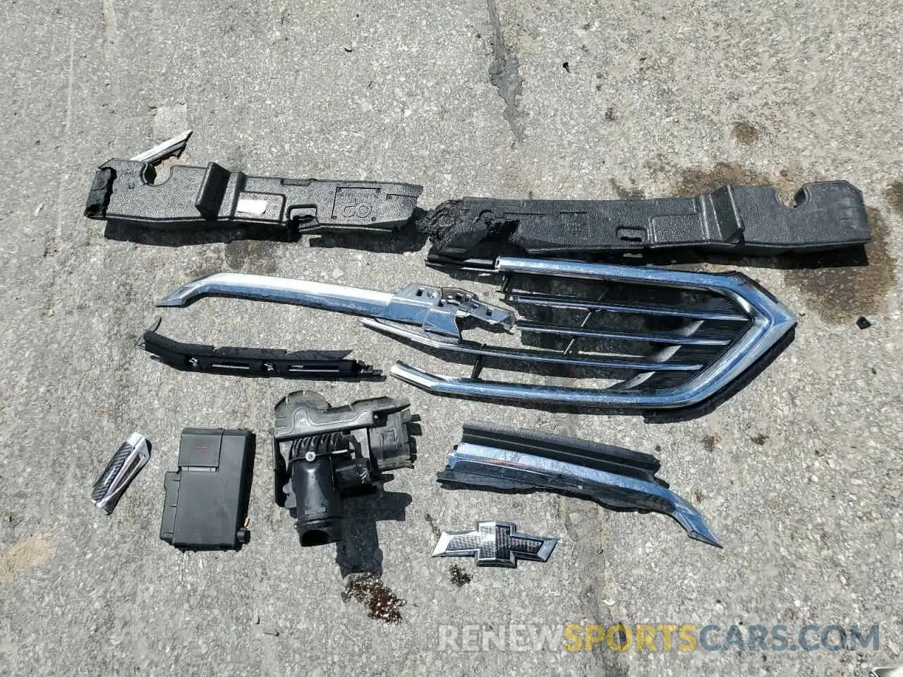 13 Photograph of a damaged car 3GNAXXEV7MS126049 CHEVROLET EQUINOX 2021