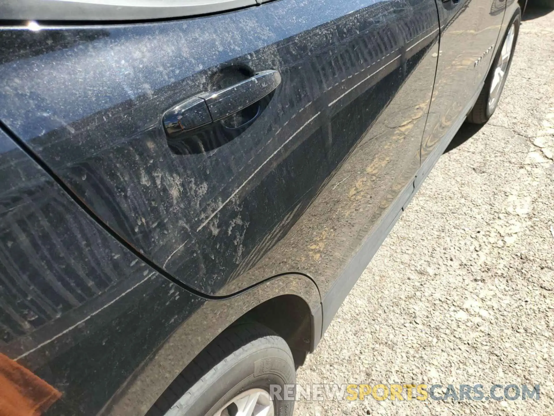 4 Photograph of a damaged car 2GNAXFEV1N6134514 CHEVROLET EQUINOX 2022