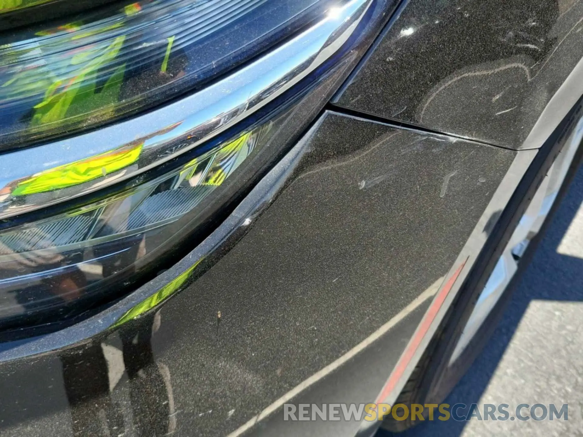 10 Photograph of a damaged car 2GNAXFEV2N6136997 CHEVROLET EQUINOX 2022