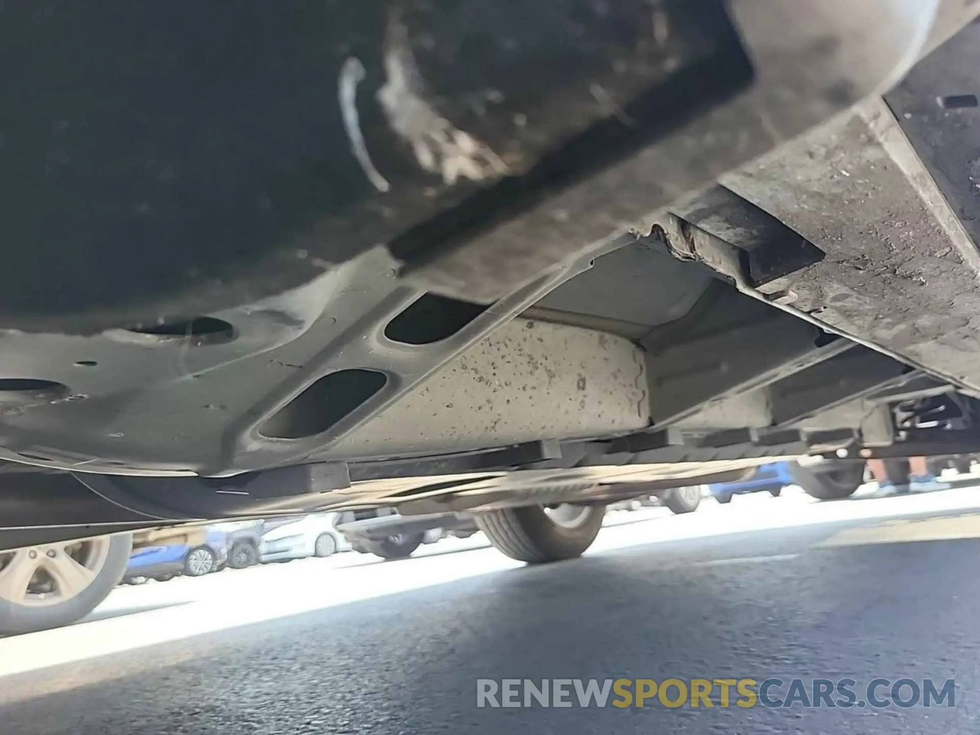 24 Photograph of a damaged car 2GNAXFEV2N6136997 CHEVROLET EQUINOX 2022