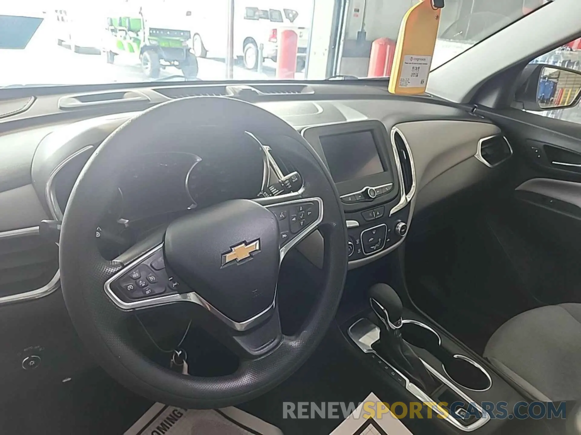 1 Photograph of a damaged car 2GNAXFEV4N6135365 CHEVROLET EQUINOX 2022
