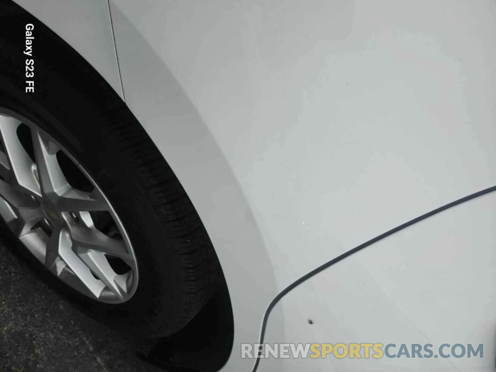 2 Photograph of a damaged car 2GNAXFEV4N6135365 CHEVROLET EQUINOX 2022