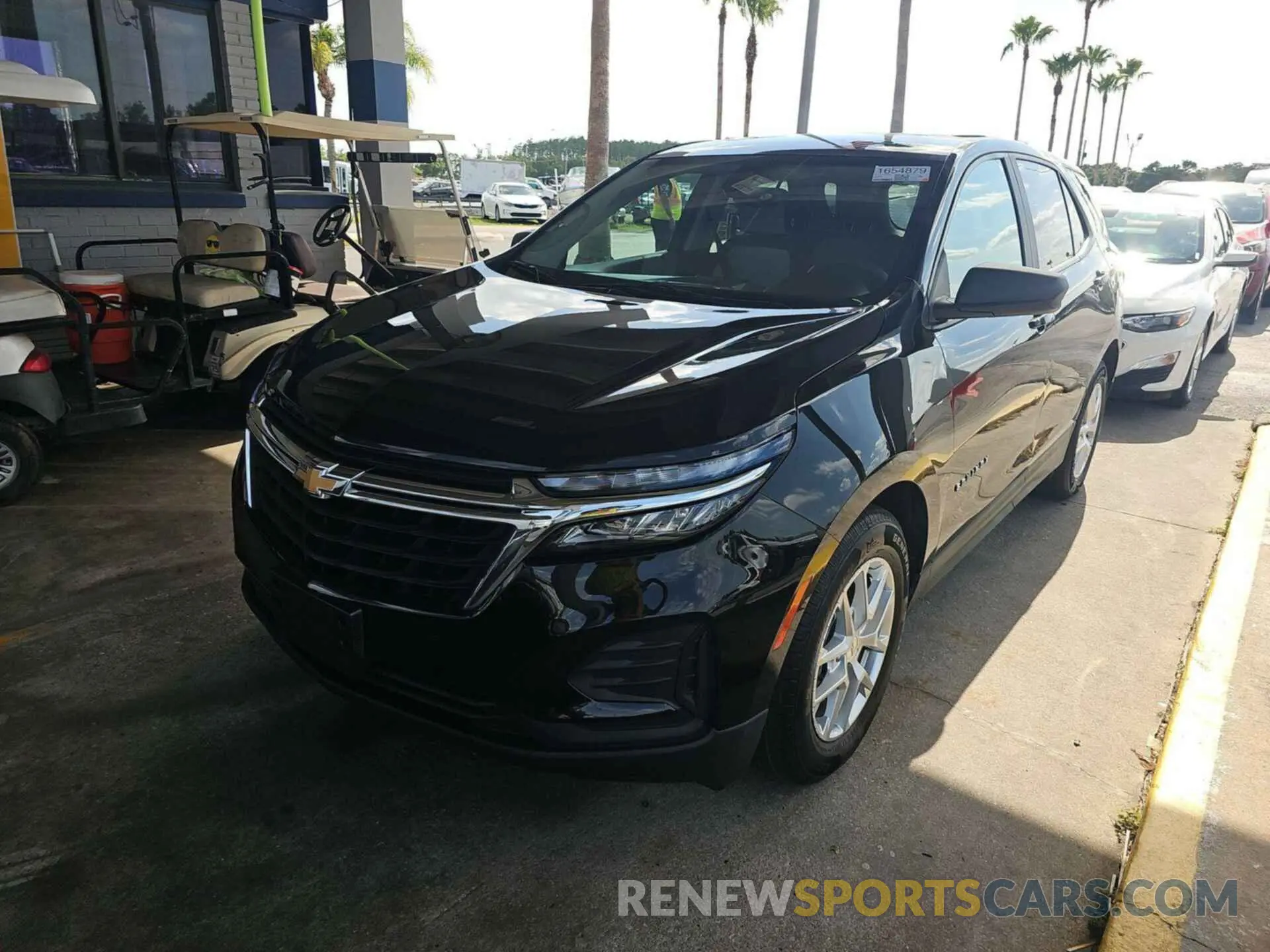 13 Photograph of a damaged car 2GNAXFEV5N6137237 CHEVROLET EQUINOX 2022