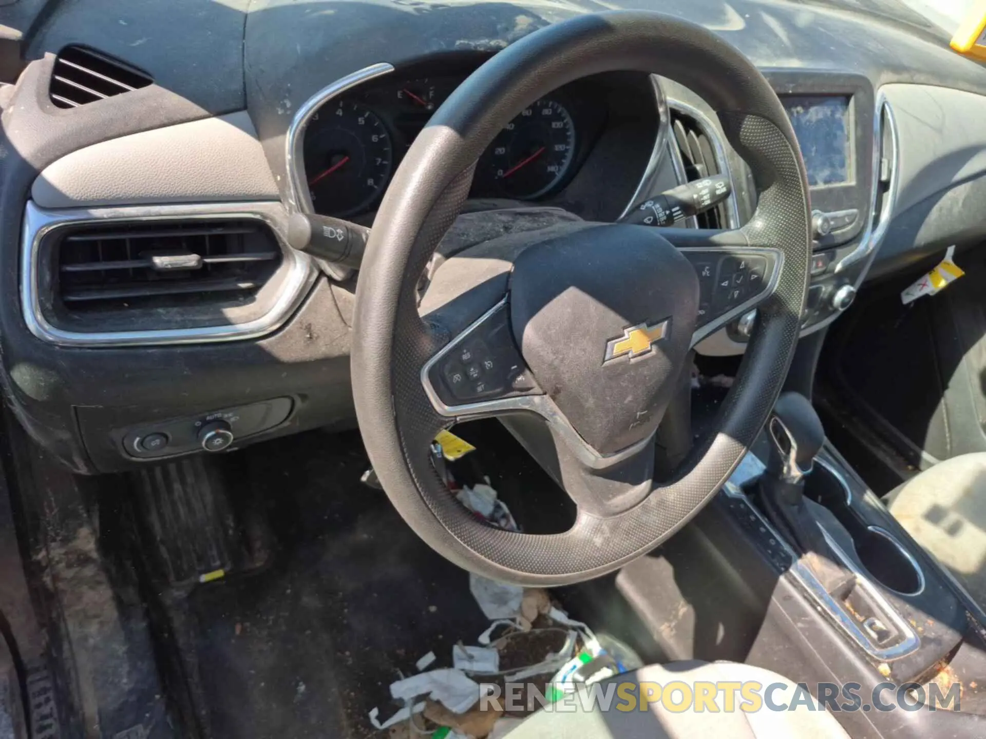 17 Photograph of a damaged car 2GNAXFEV6N6113416 CHEVROLET EQUINOX 2022