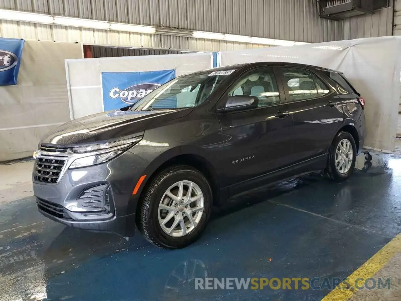 1 Photograph of a damaged car 2GNAXHEV3N6126930 CHEVROLET EQUINOX 2022