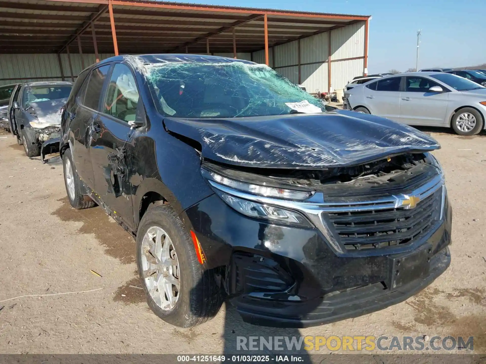 1 Photograph of a damaged car 2GNAXHEV4N6136706 CHEVROLET EQUINOX 2022