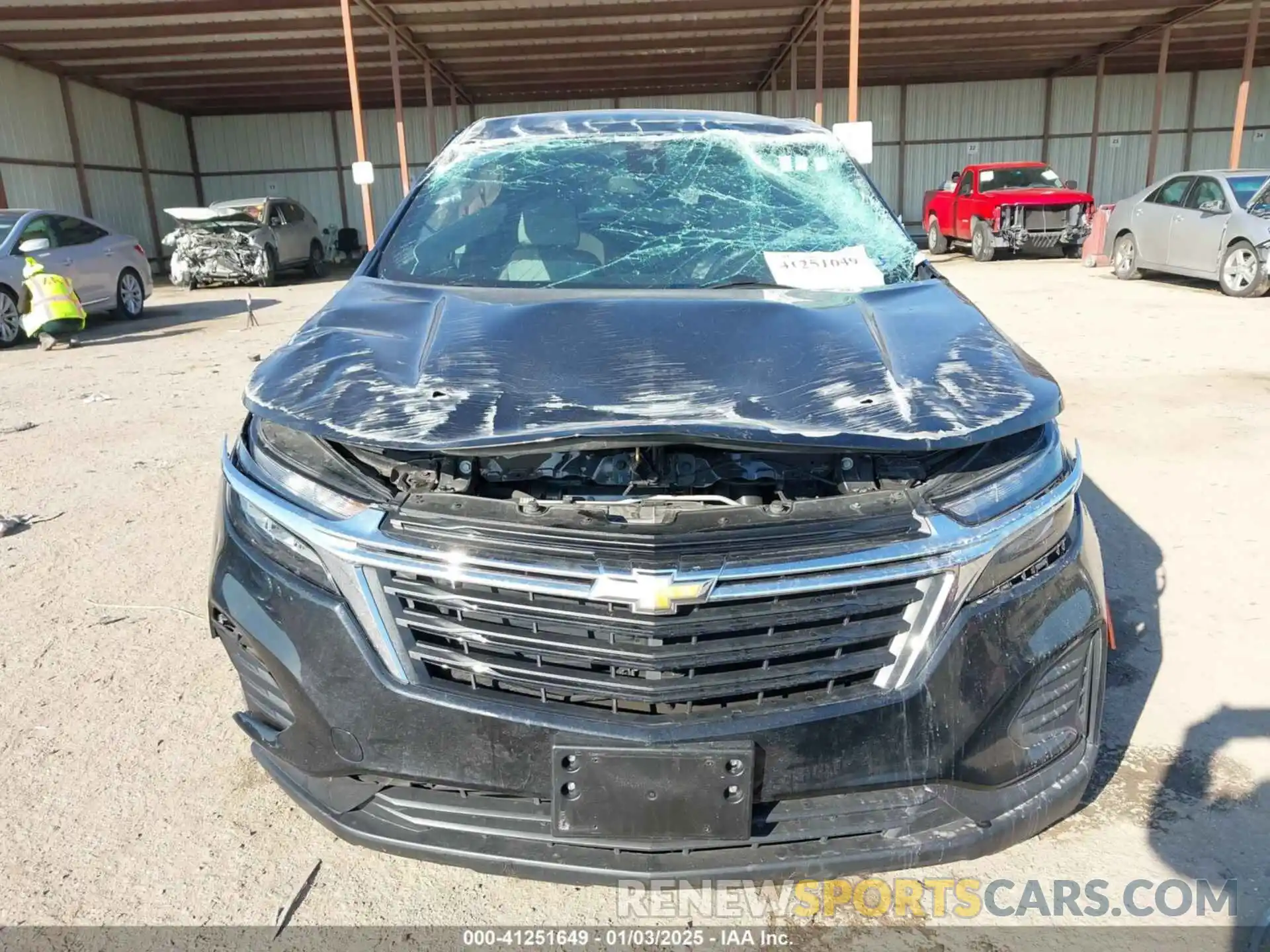 11 Photograph of a damaged car 2GNAXHEV4N6136706 CHEVROLET EQUINOX 2022