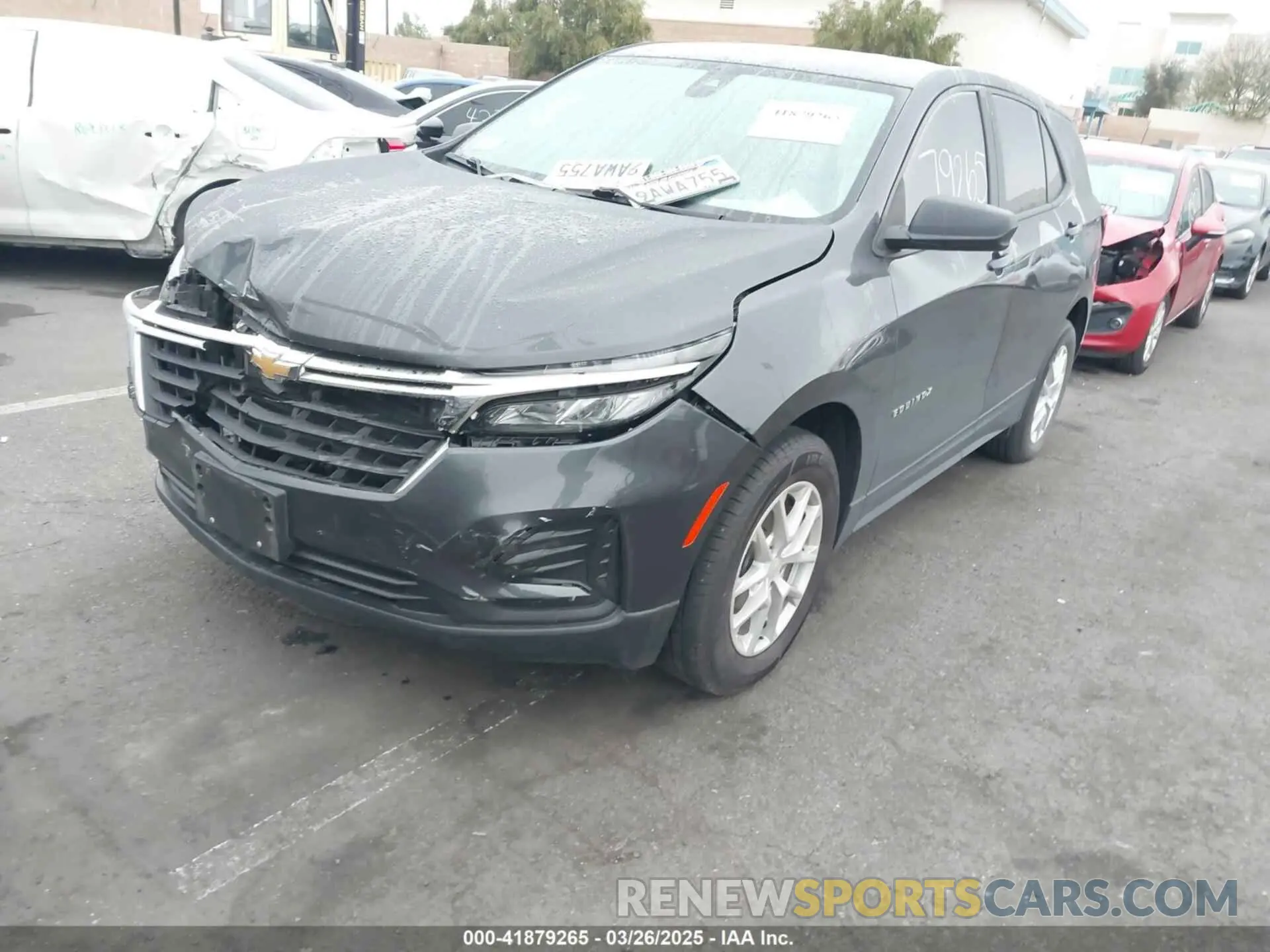 2 Photograph of a damaged car 2GNAXHEV6N6131832 CHEVROLET EQUINOX 2022