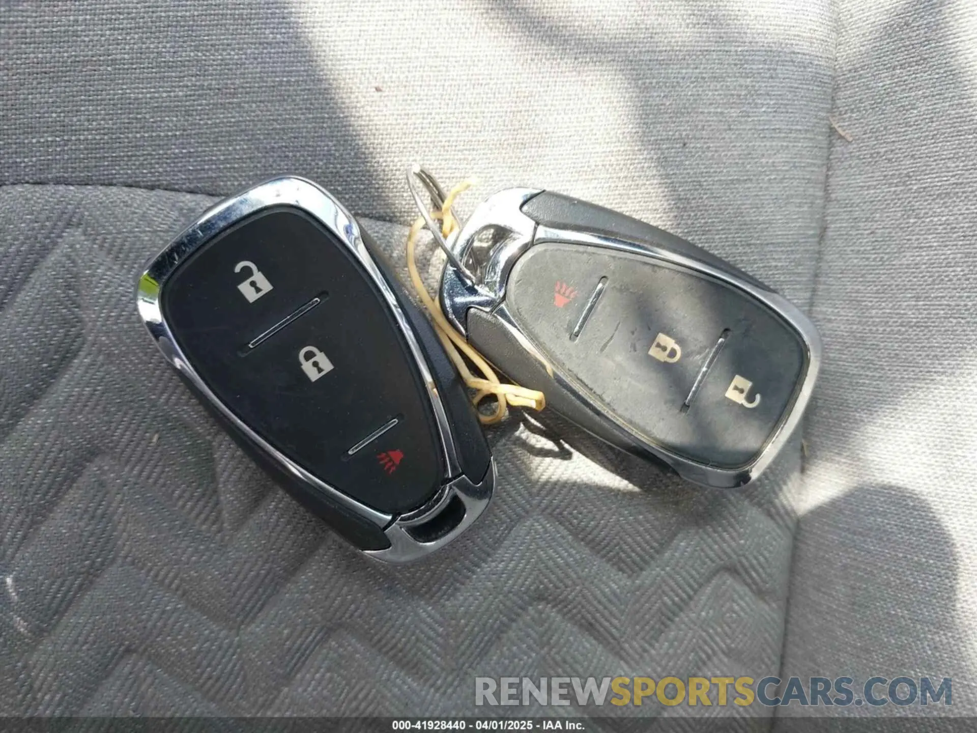 11 Photograph of a damaged car 2GNAXHEV8N6116149 CHEVROLET EQUINOX 2022
