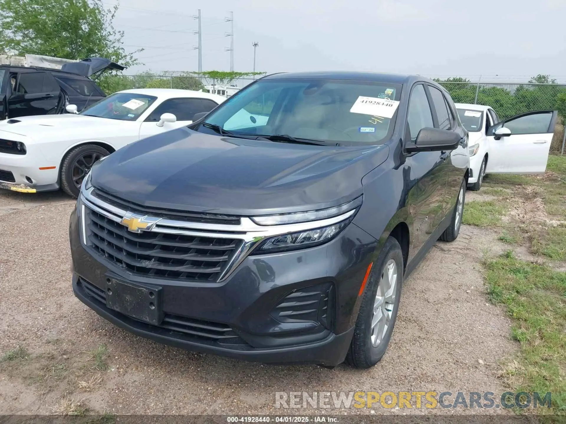 6 Photograph of a damaged car 2GNAXHEV8N6116149 CHEVROLET EQUINOX 2022