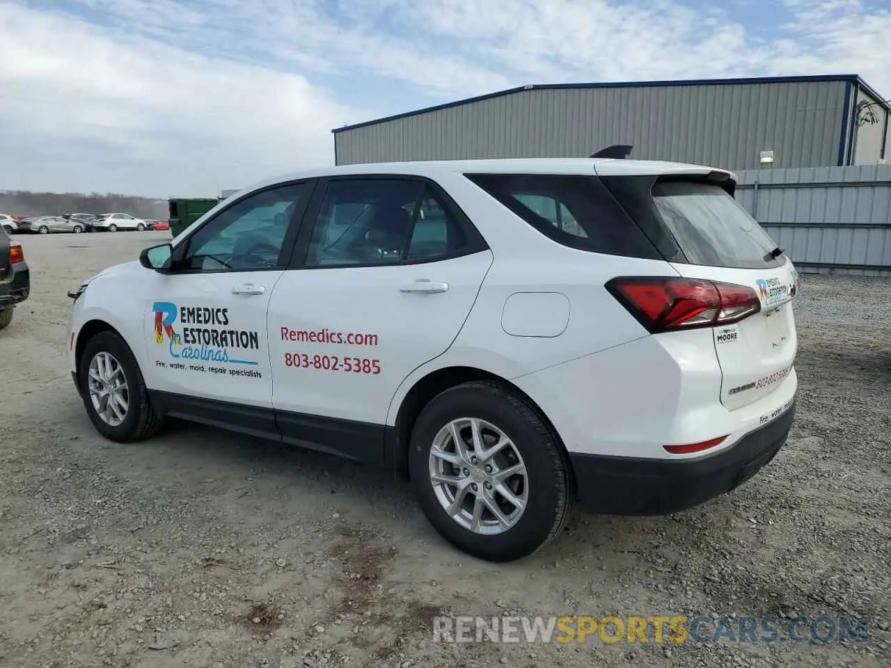 2 Photograph of a damaged car 2GNAXHEV9N6102244 CHEVROLET EQUINOX 2022