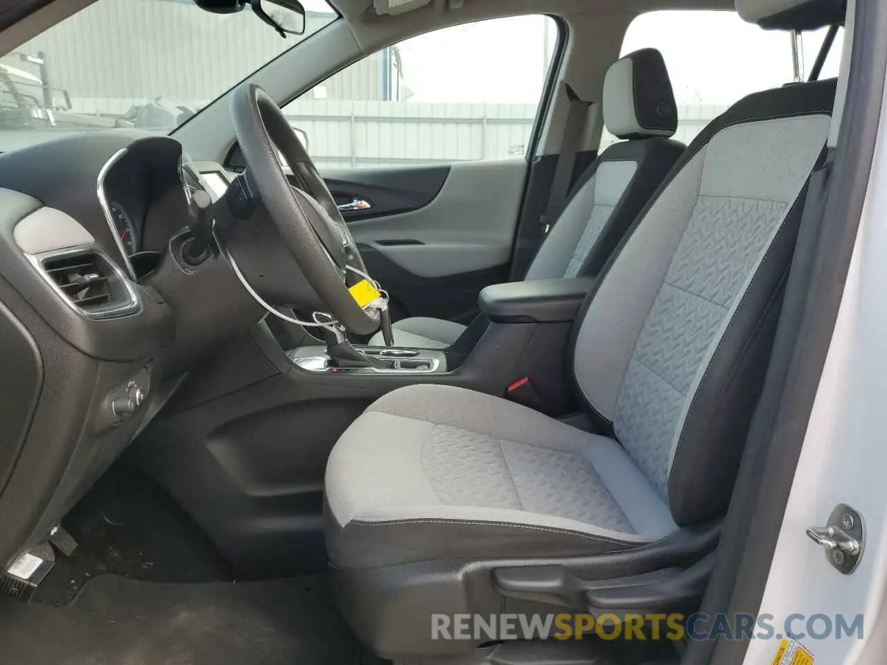 7 Photograph of a damaged car 2GNAXHEV9N6102244 CHEVROLET EQUINOX 2022
