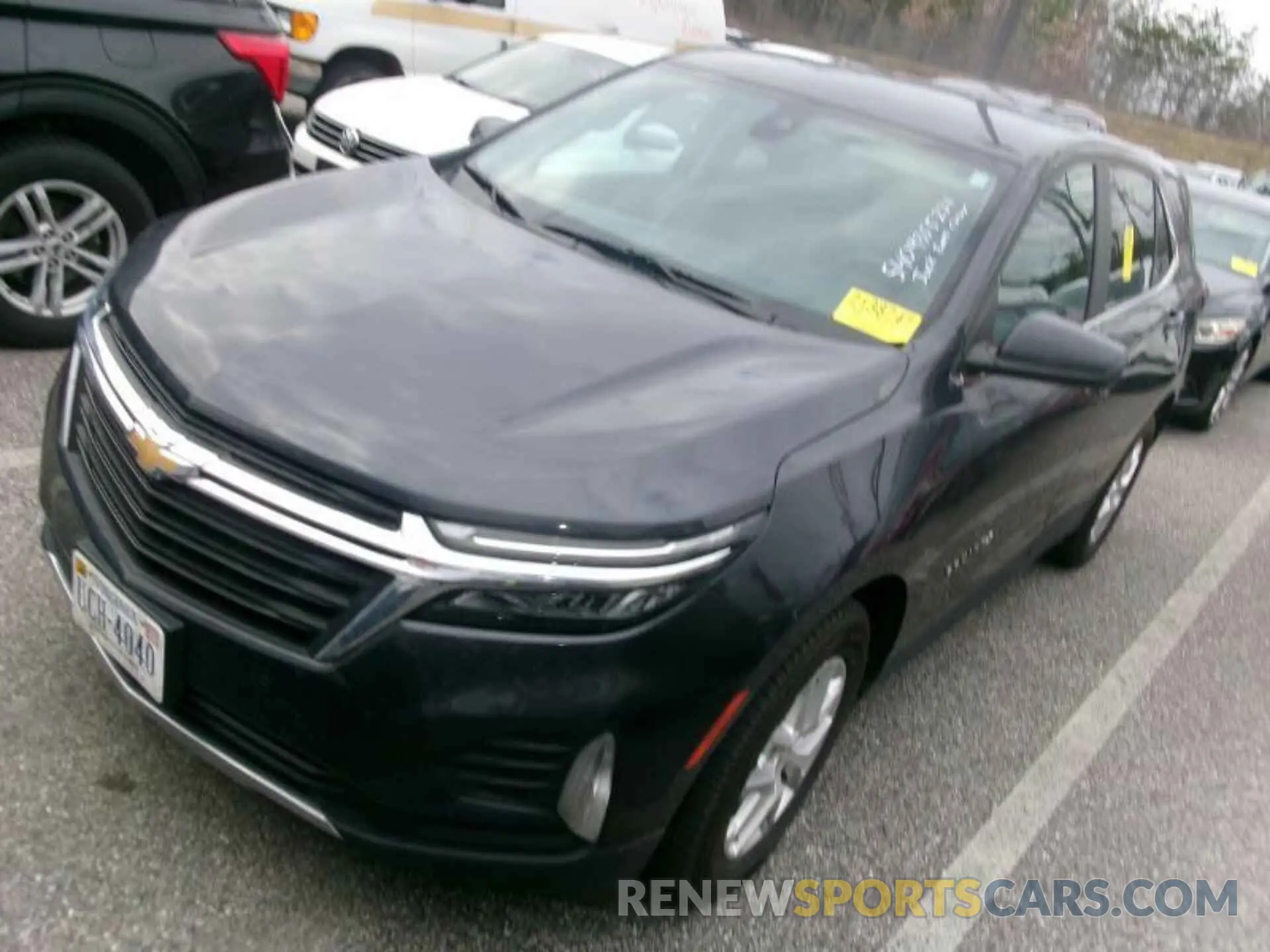 12 Photograph of a damaged car 2GNAXJEV0N6109395 CHEVROLET EQUINOX 2022