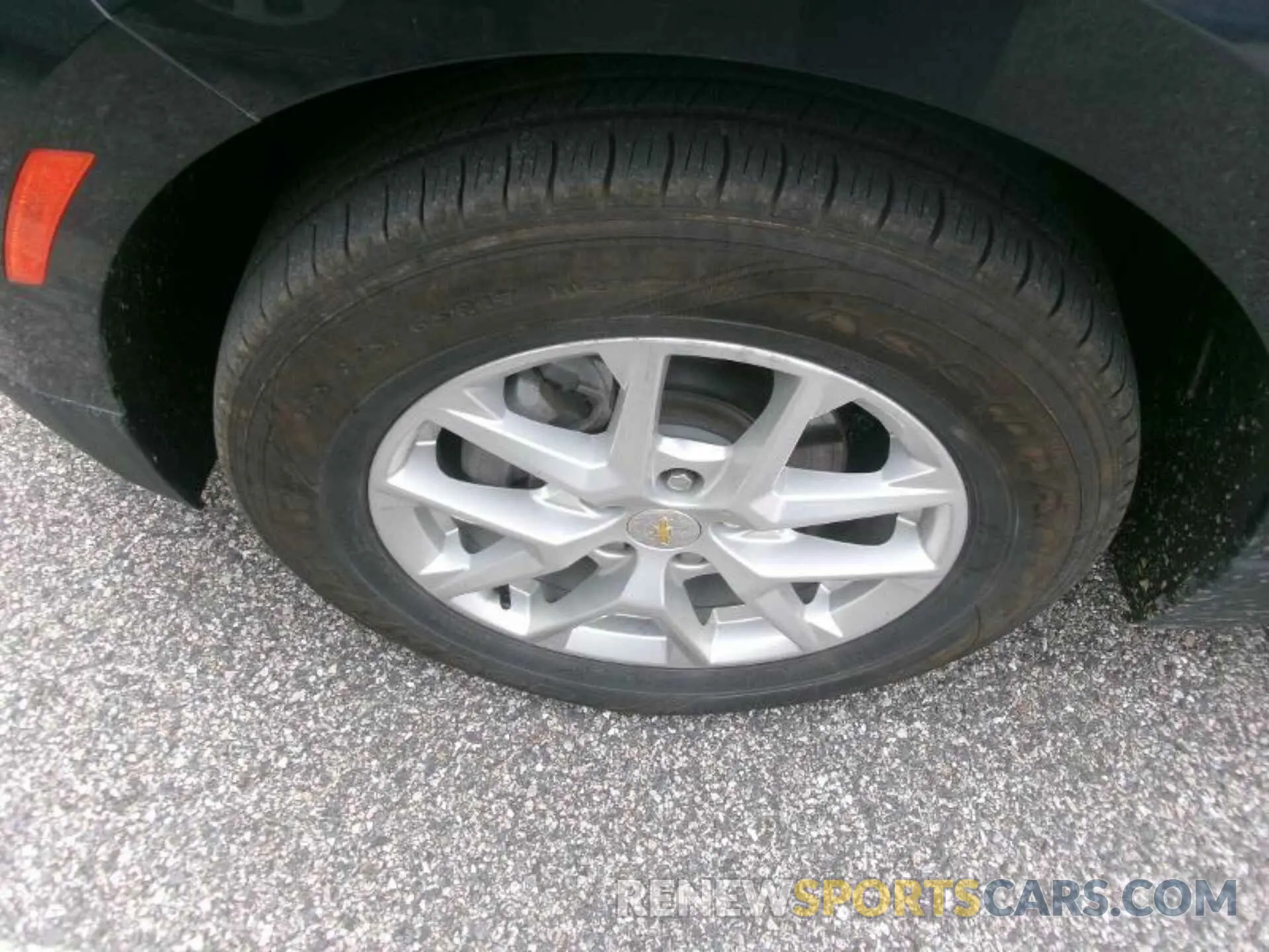 15 Photograph of a damaged car 2GNAXJEV0N6109395 CHEVROLET EQUINOX 2022