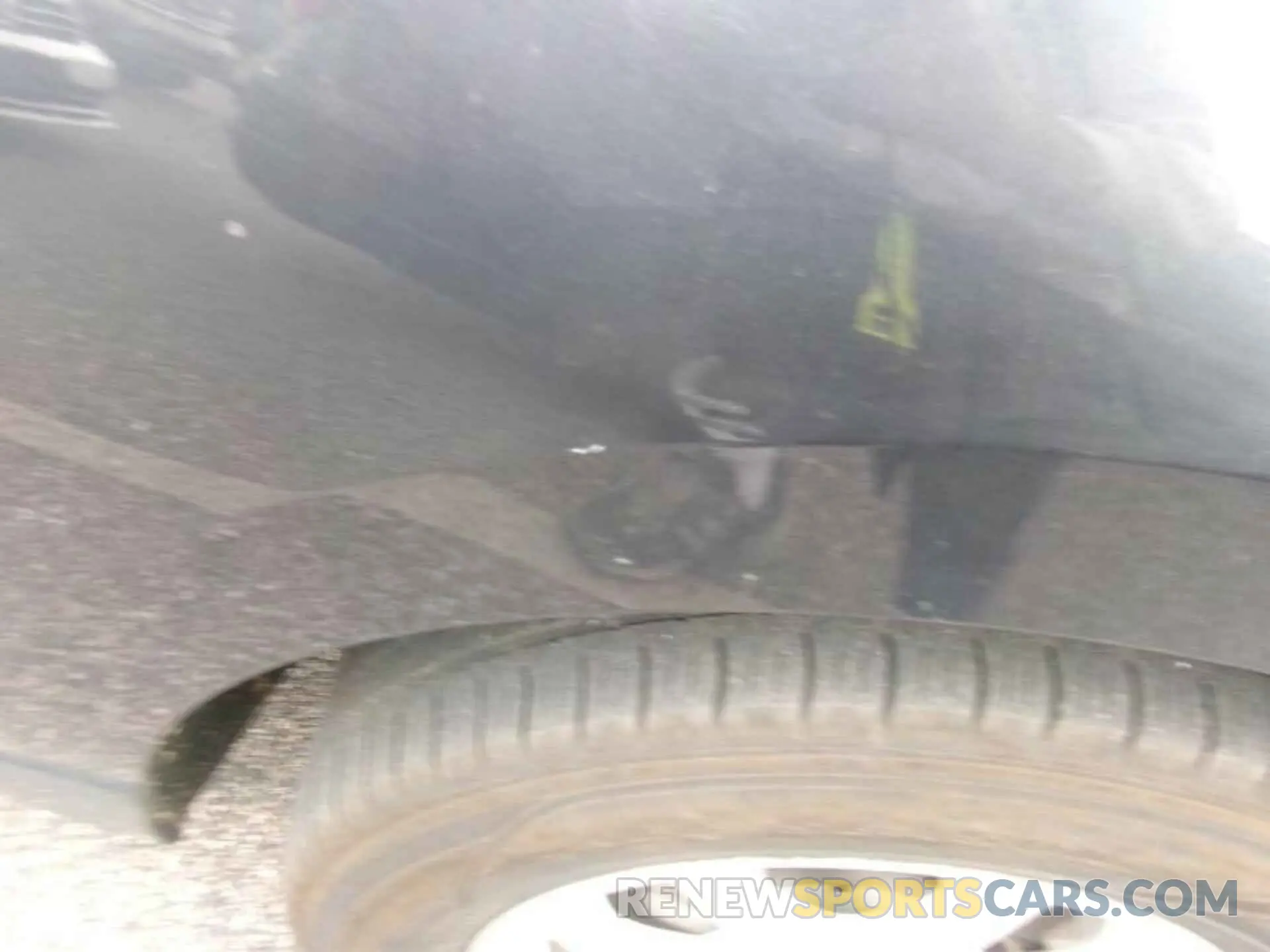 19 Photograph of a damaged car 2GNAXJEV0N6109395 CHEVROLET EQUINOX 2022