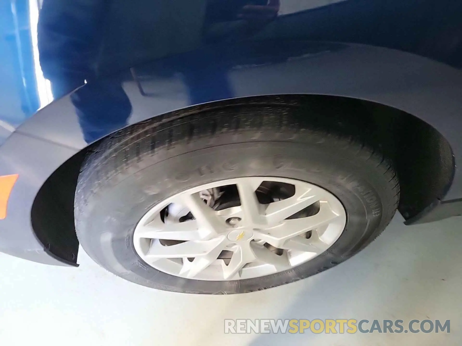 2 Photograph of a damaged car 2GNAXJEV0N6109767 CHEVROLET EQUINOX 2022