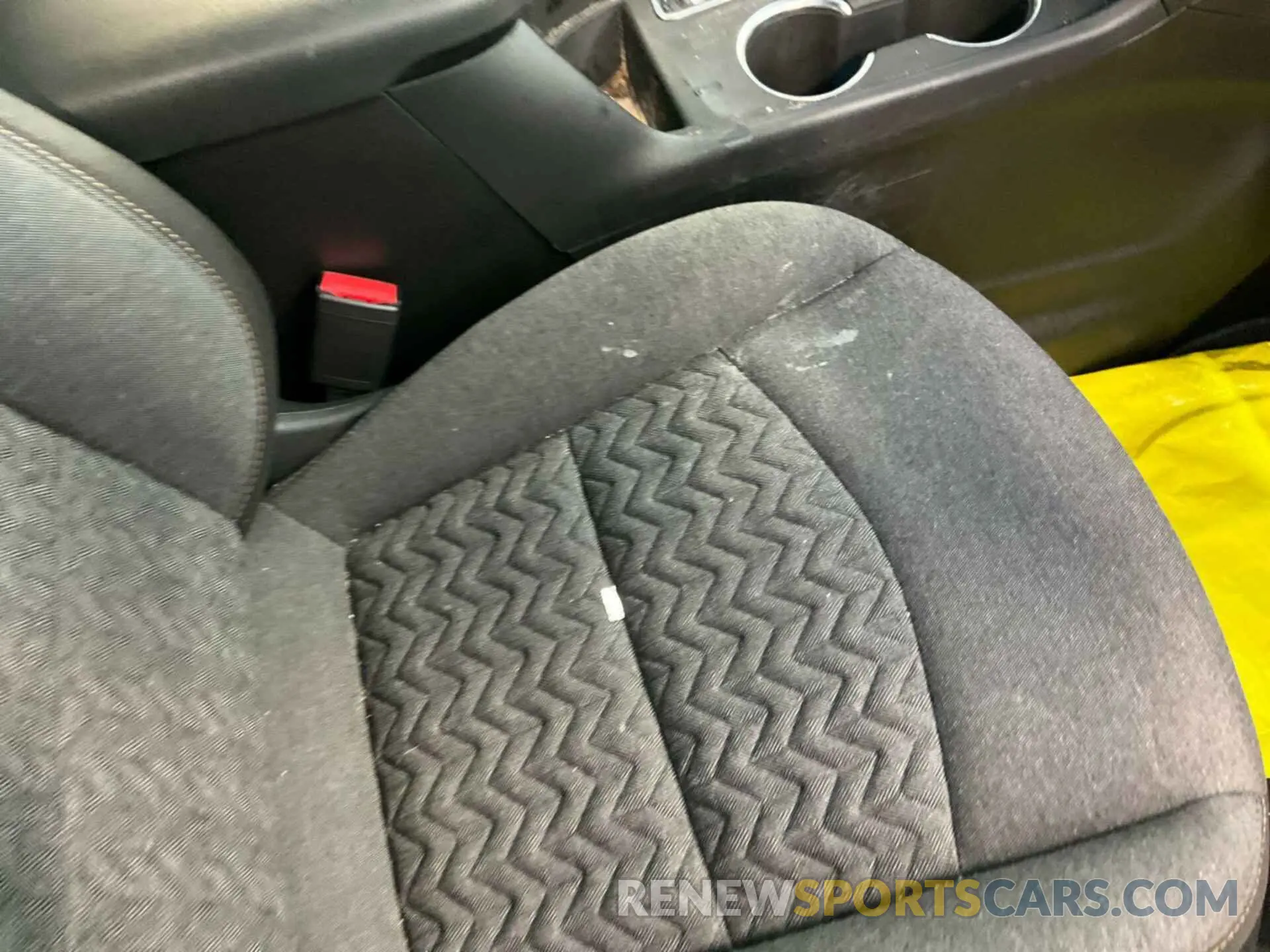 5 Photograph of a damaged car 2GNAXJEV1N6109485 CHEVROLET EQUINOX 2022