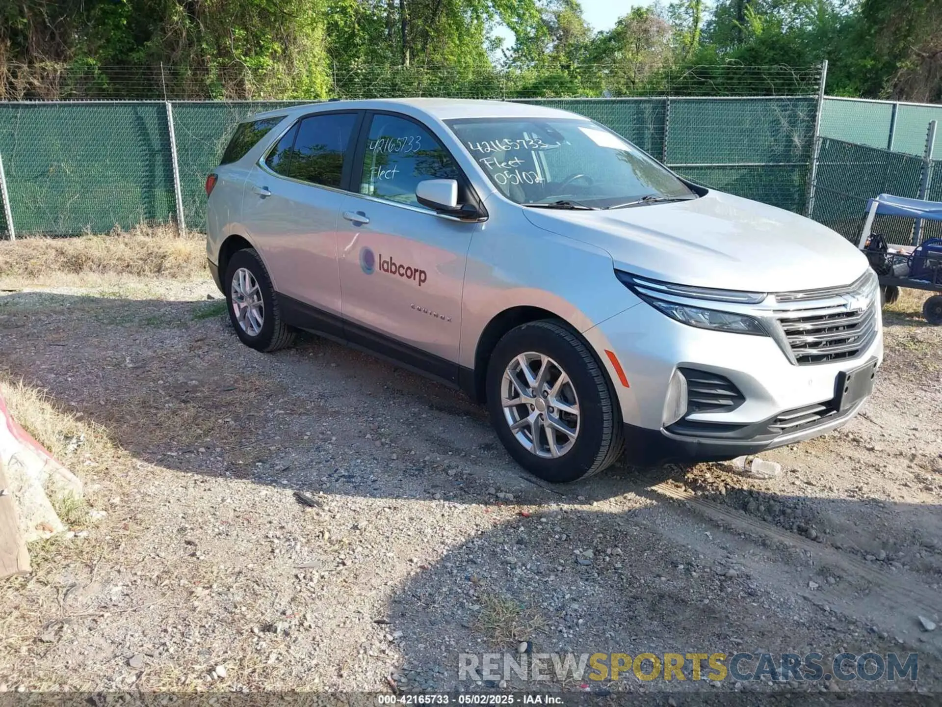 1 Photograph of a damaged car 2GNAXJEV1N6130319 CHEVROLET EQUINOX 2022