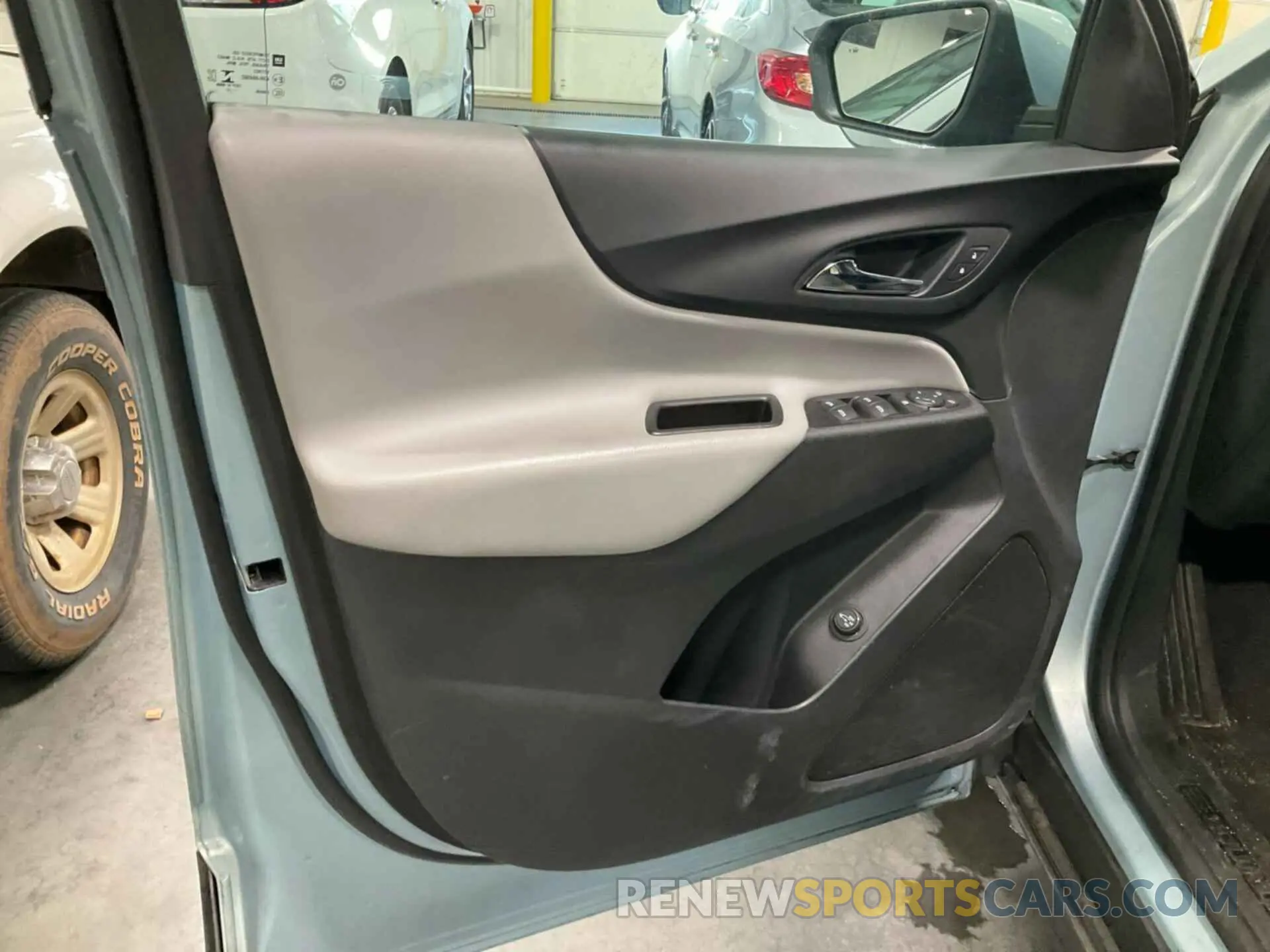 20 Photograph of a damaged car 2GNAXJEV2N6108667 CHEVROLET EQUINOX 2022