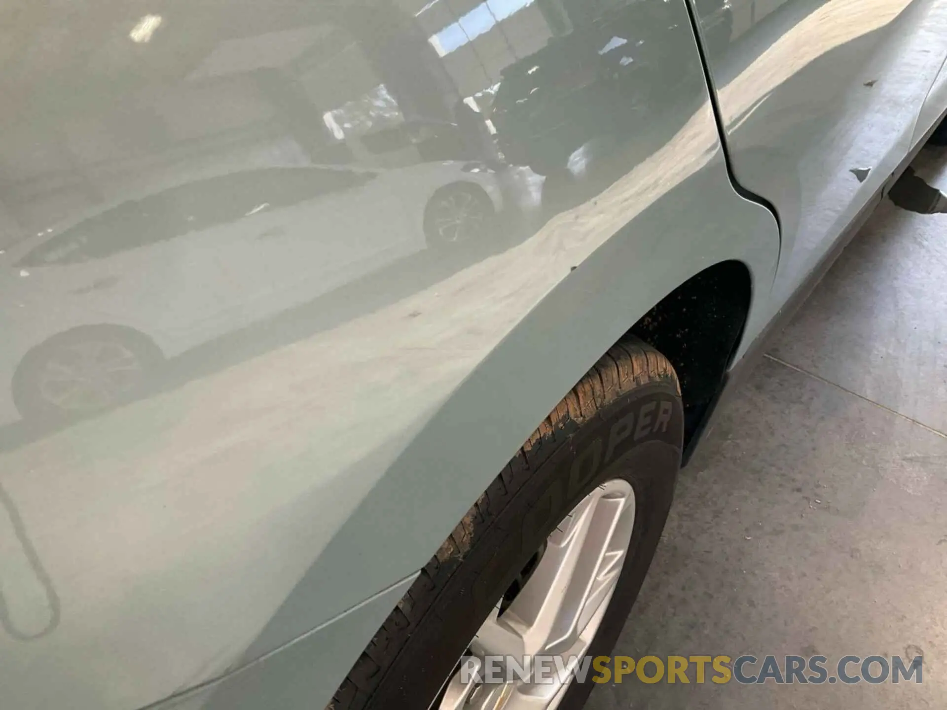 26 Photograph of a damaged car 2GNAXJEV2N6108667 CHEVROLET EQUINOX 2022