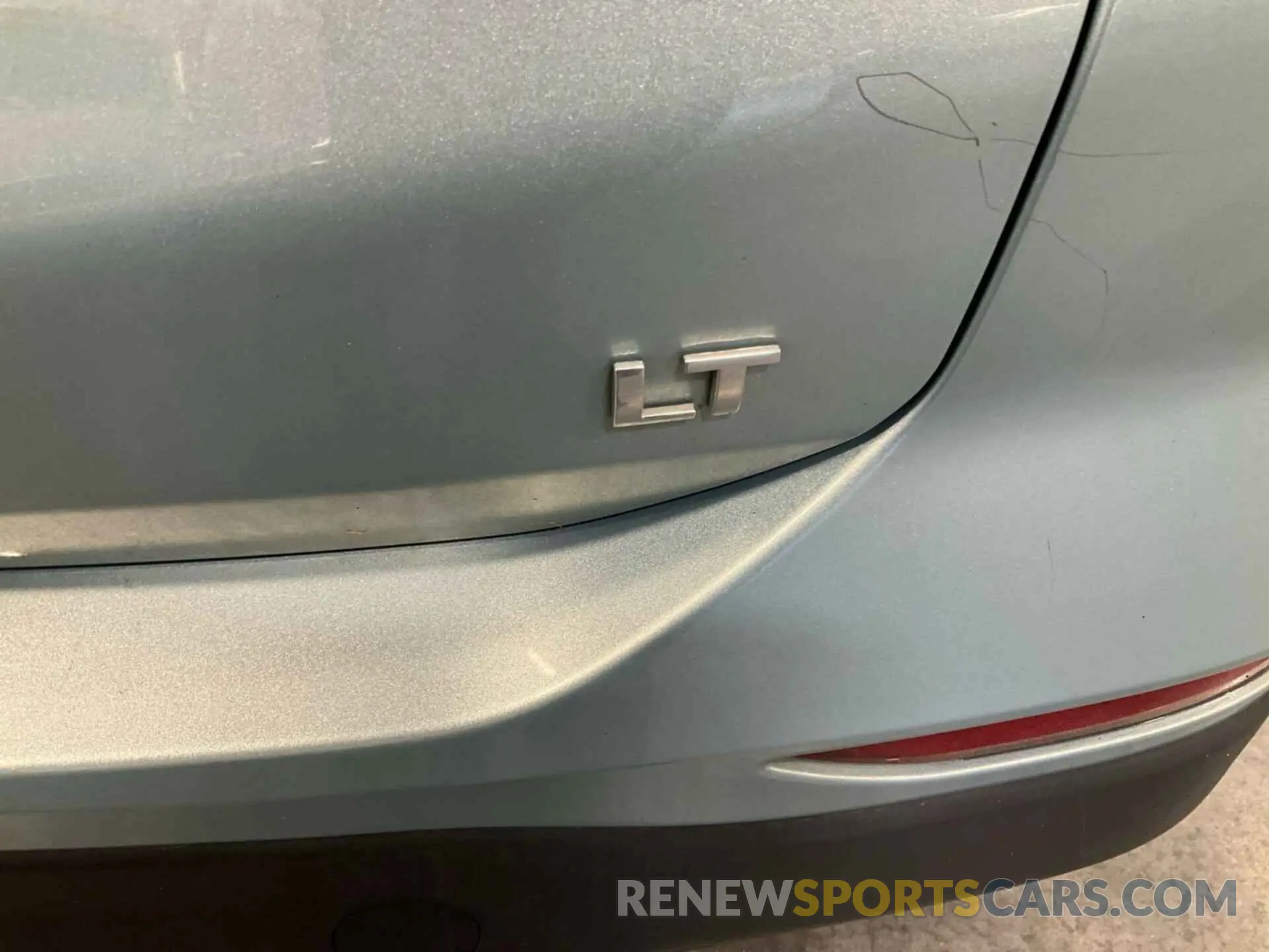 3 Photograph of a damaged car 2GNAXJEV2N6108667 CHEVROLET EQUINOX 2022