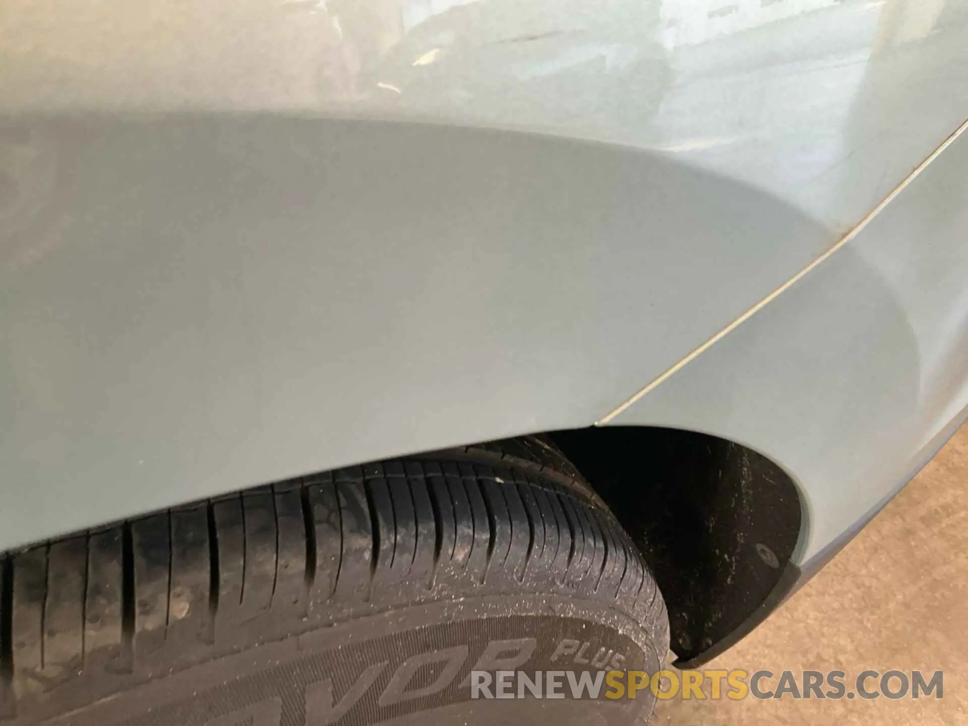 8 Photograph of a damaged car 2GNAXJEV2N6108667 CHEVROLET EQUINOX 2022