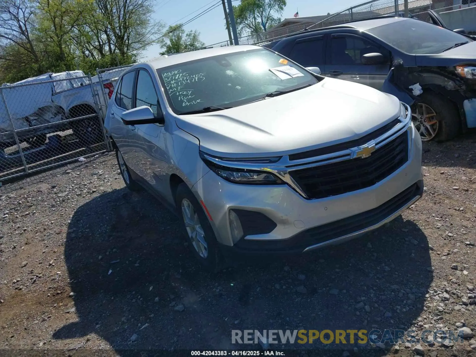 1 Photograph of a damaged car 2GNAXJEV3N6134713 CHEVROLET EQUINOX 2022