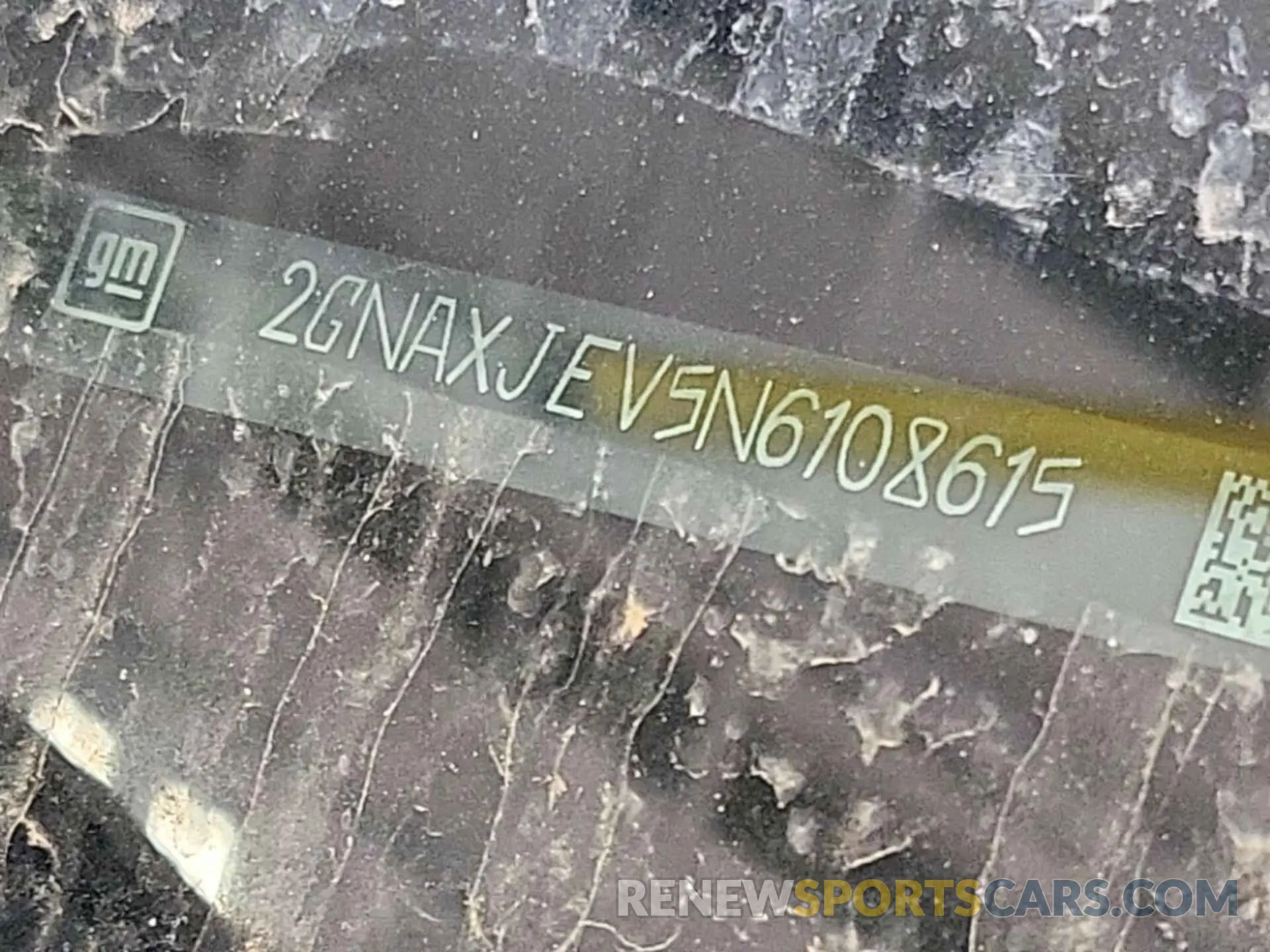 13 Photograph of a damaged car 2GNAXJEV5N6108615 CHEVROLET EQUINOX 2022
