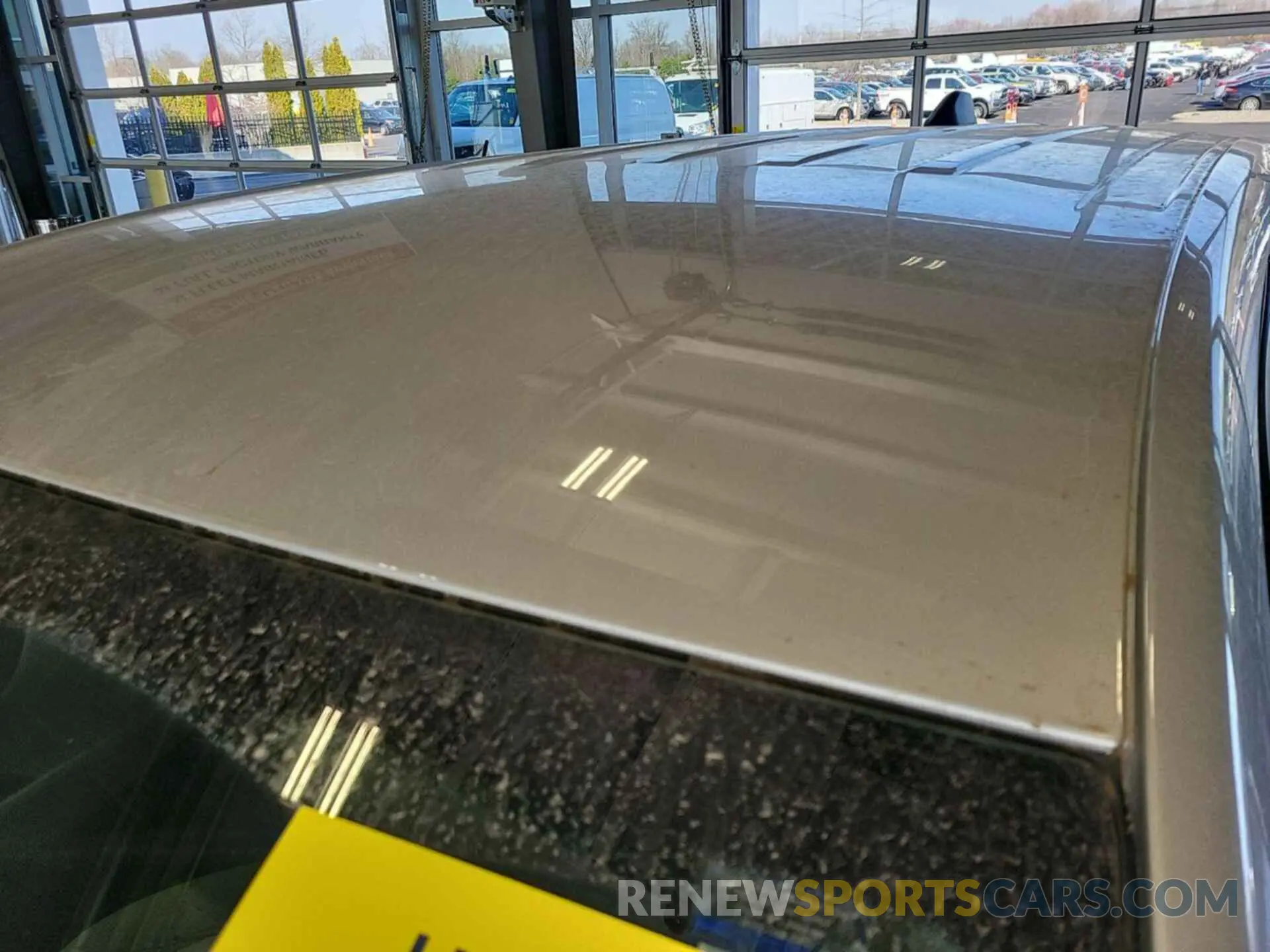 31 Photograph of a damaged car 2GNAXJEV5N6108615 CHEVROLET EQUINOX 2022