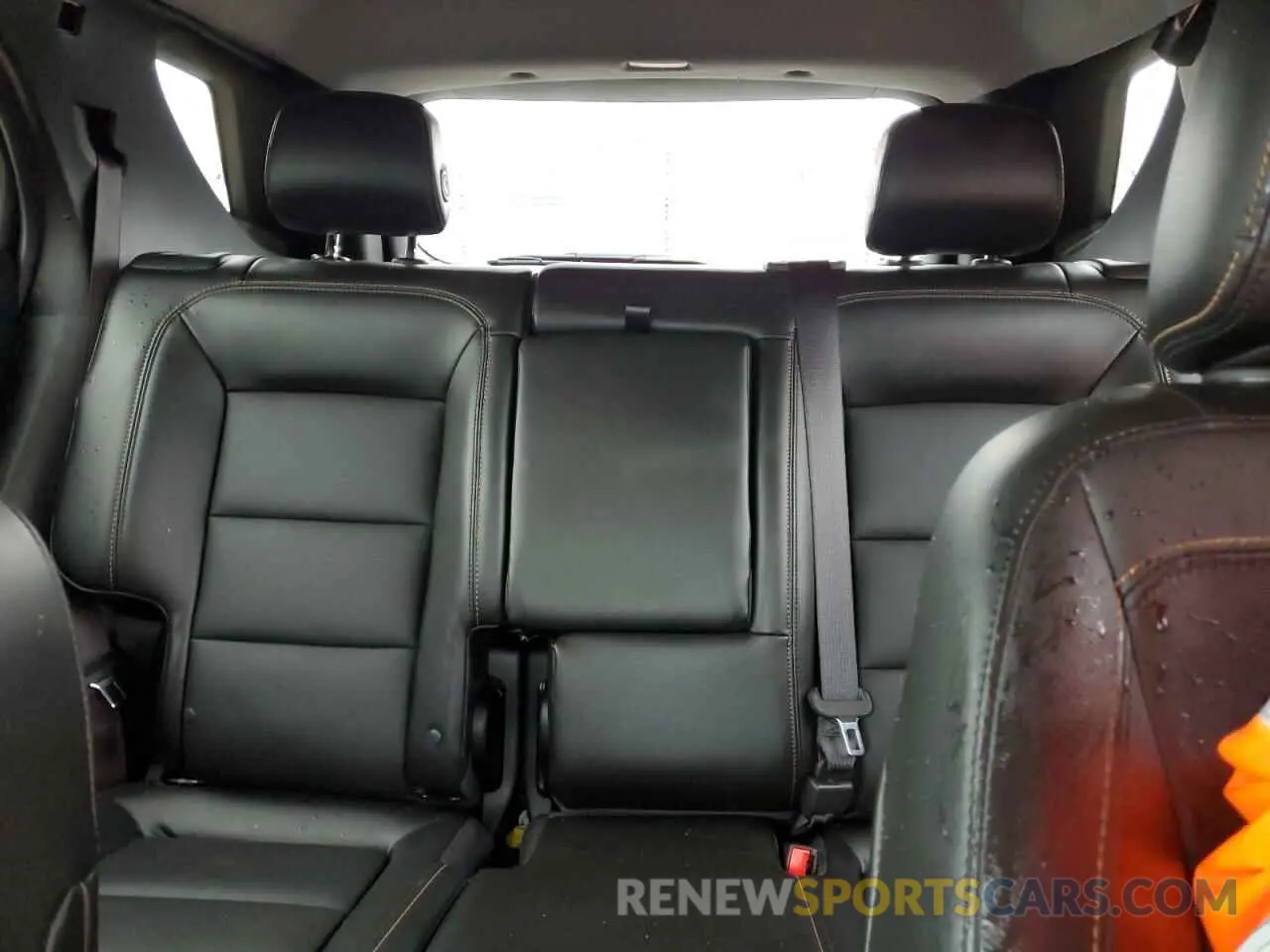 10 Photograph of a damaged car 2GNAXJEV7N6118188 CHEVROLET EQUINOX 2022