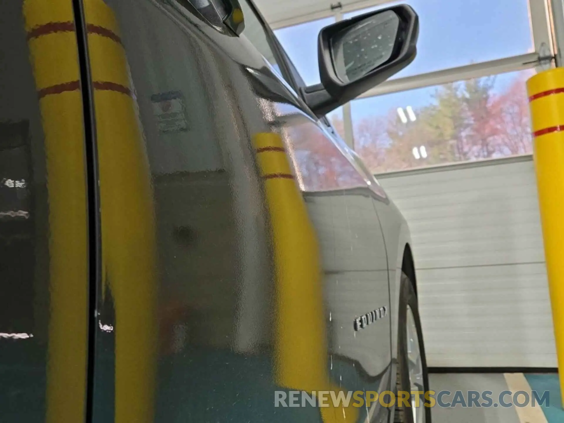 11 Photograph of a damaged car 2GNAXJEV8N6108575 CHEVROLET EQUINOX 2022