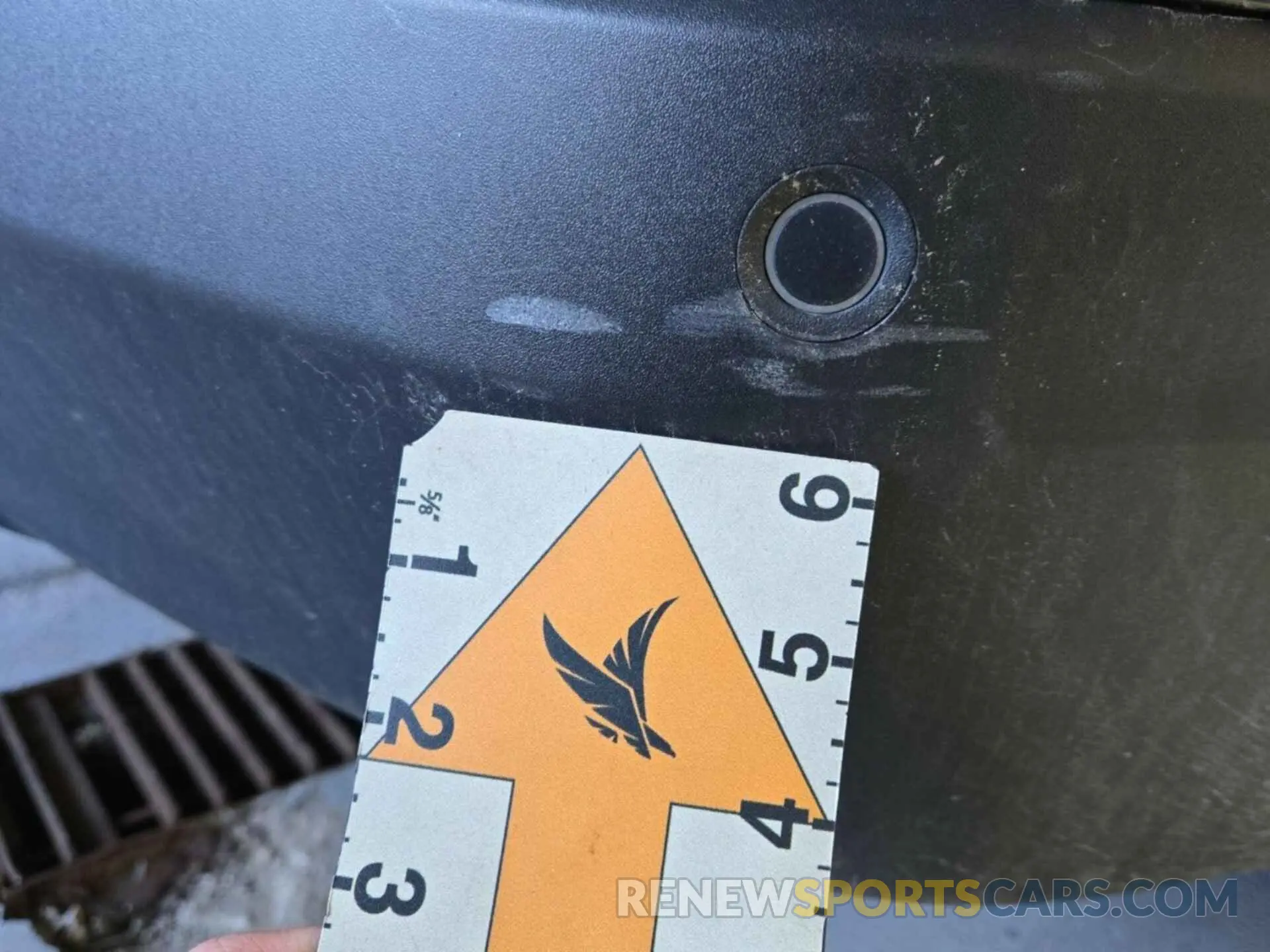 29 Photograph of a damaged car 2GNAXJEV8N6108575 CHEVROLET EQUINOX 2022