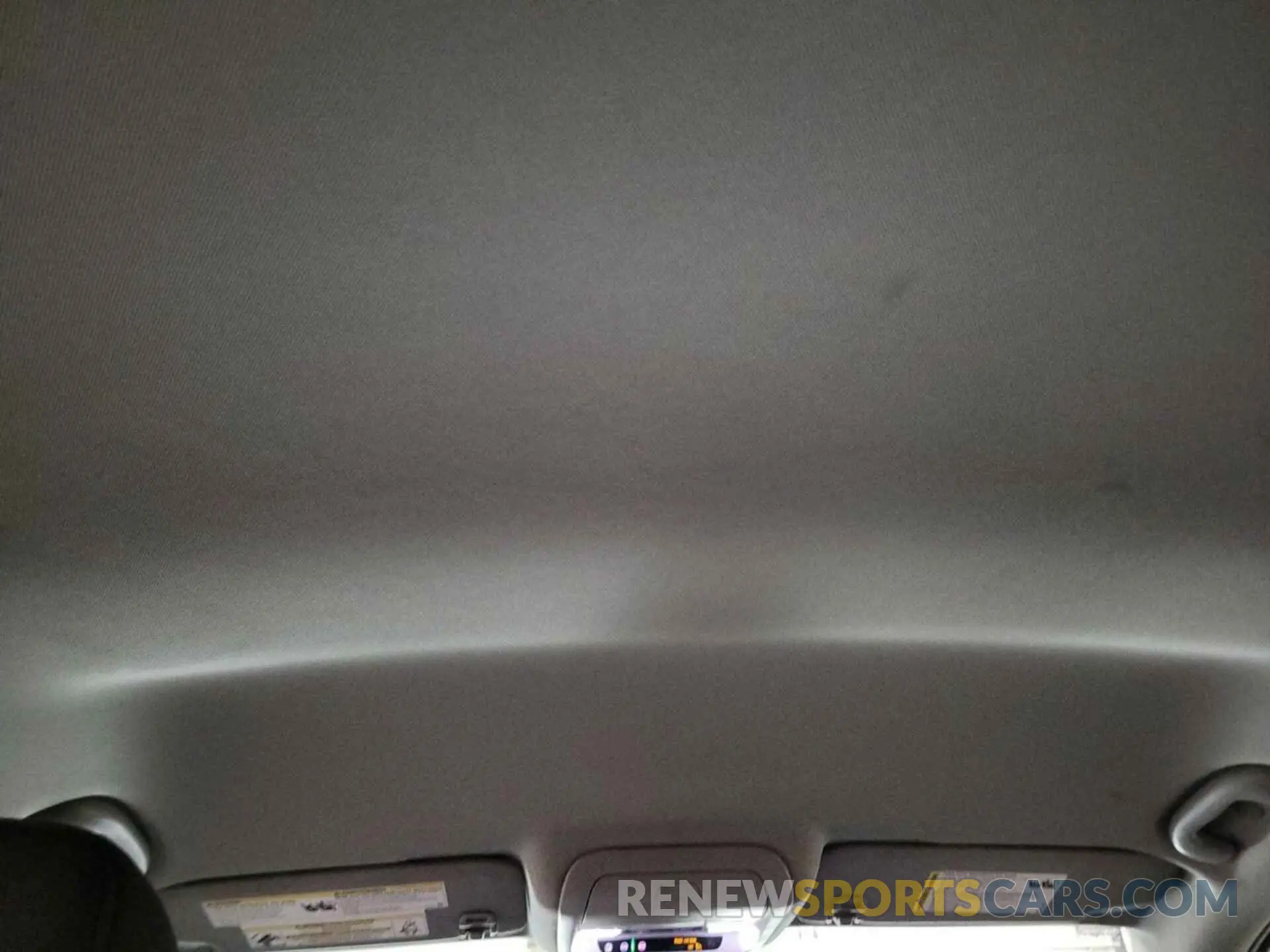 30 Photograph of a damaged car 2GNAXJEV8N6108575 CHEVROLET EQUINOX 2022