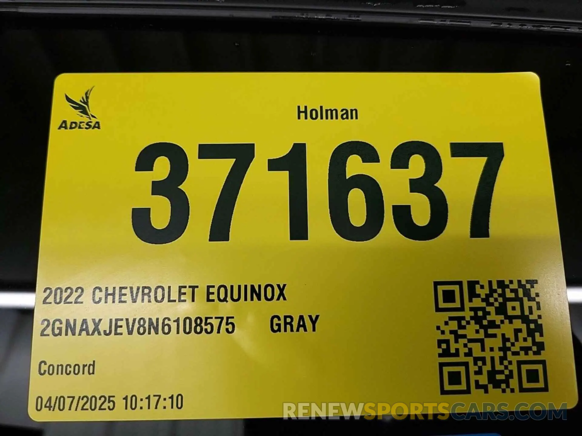 34 Photograph of a damaged car 2GNAXJEV8N6108575 CHEVROLET EQUINOX 2022