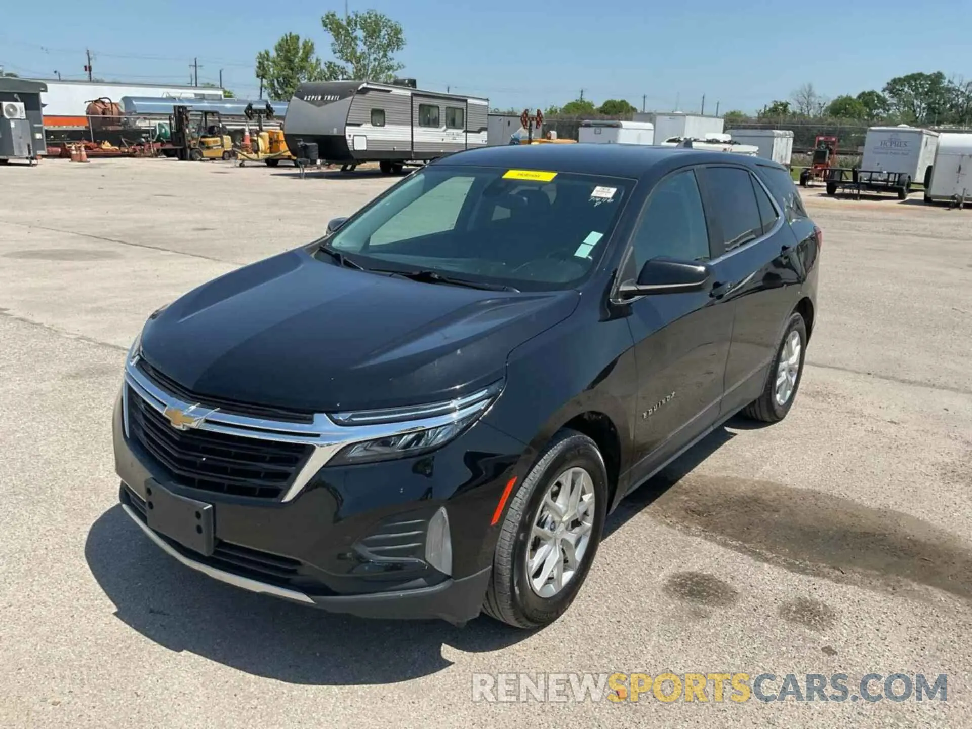 26 Photograph of a damaged car 2GNAXJEV8N6111508 CHEVROLET EQUINOX 2022
