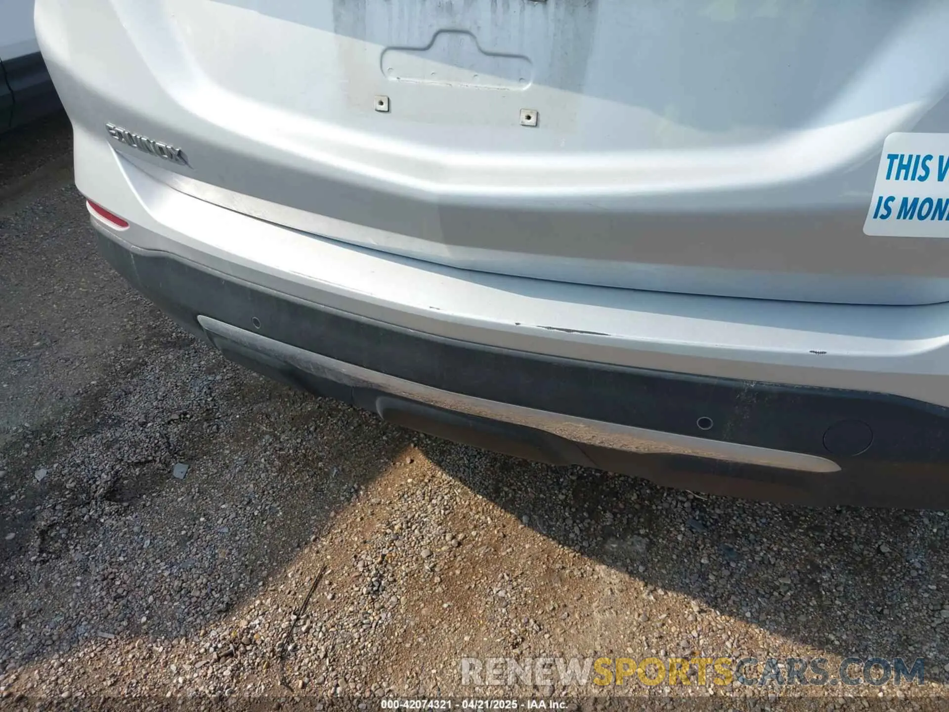 14 Photograph of a damaged car 2GNAXJEV8N6140300 CHEVROLET EQUINOX 2022