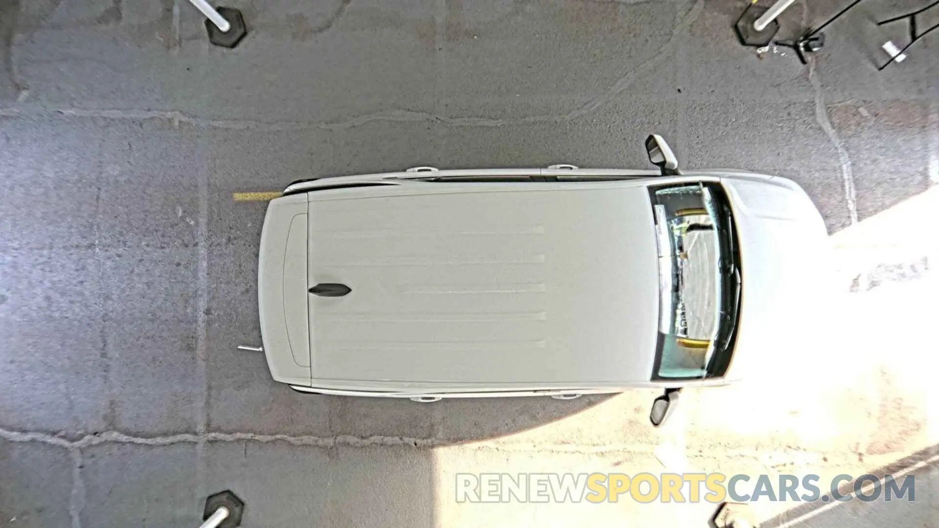 2 Photograph of a damaged car 2GNAXJEV9N6108696 CHEVROLET EQUINOX 2022