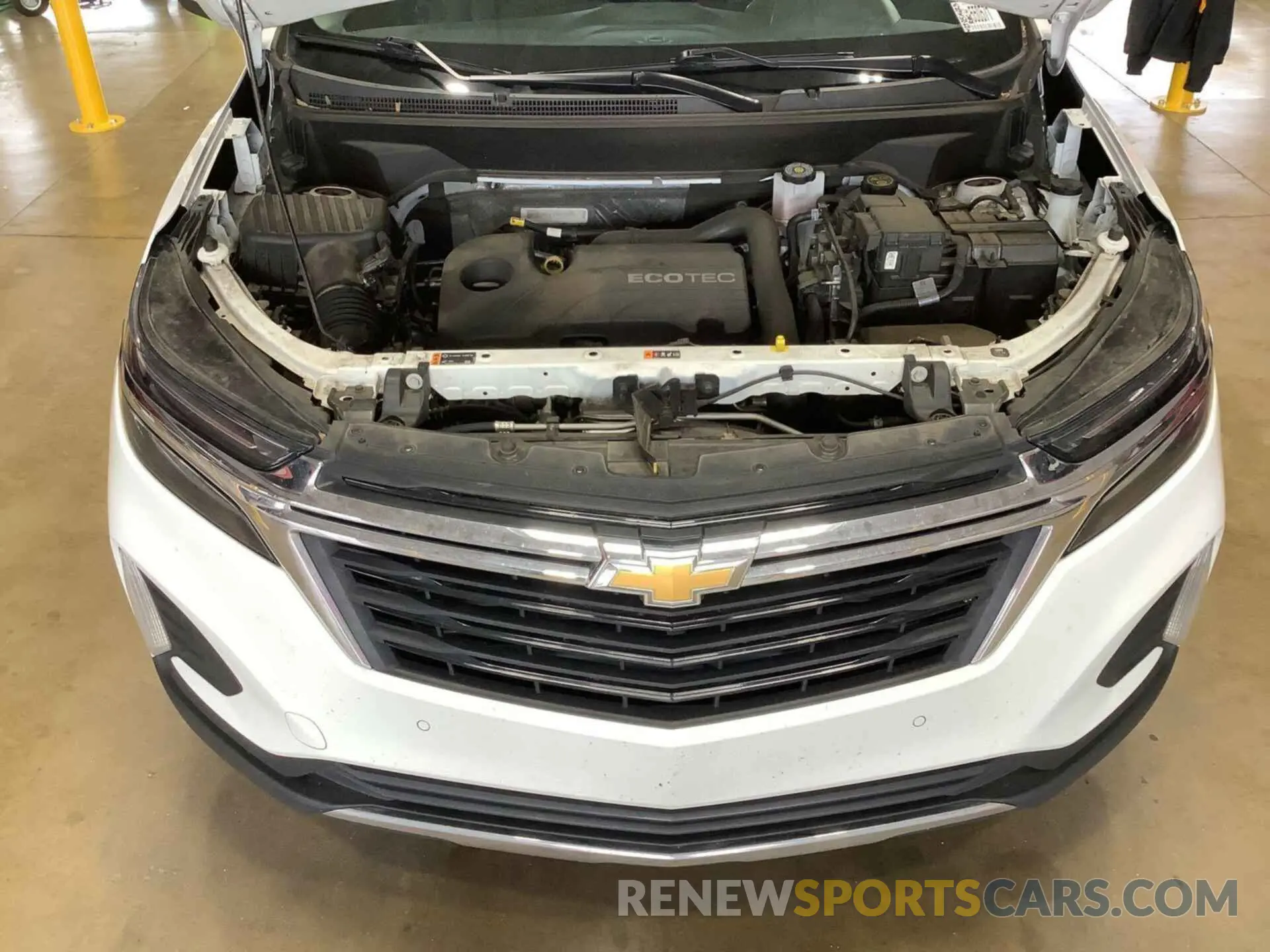 25 Photograph of a damaged car 2GNAXJEV9N6108696 CHEVROLET EQUINOX 2022