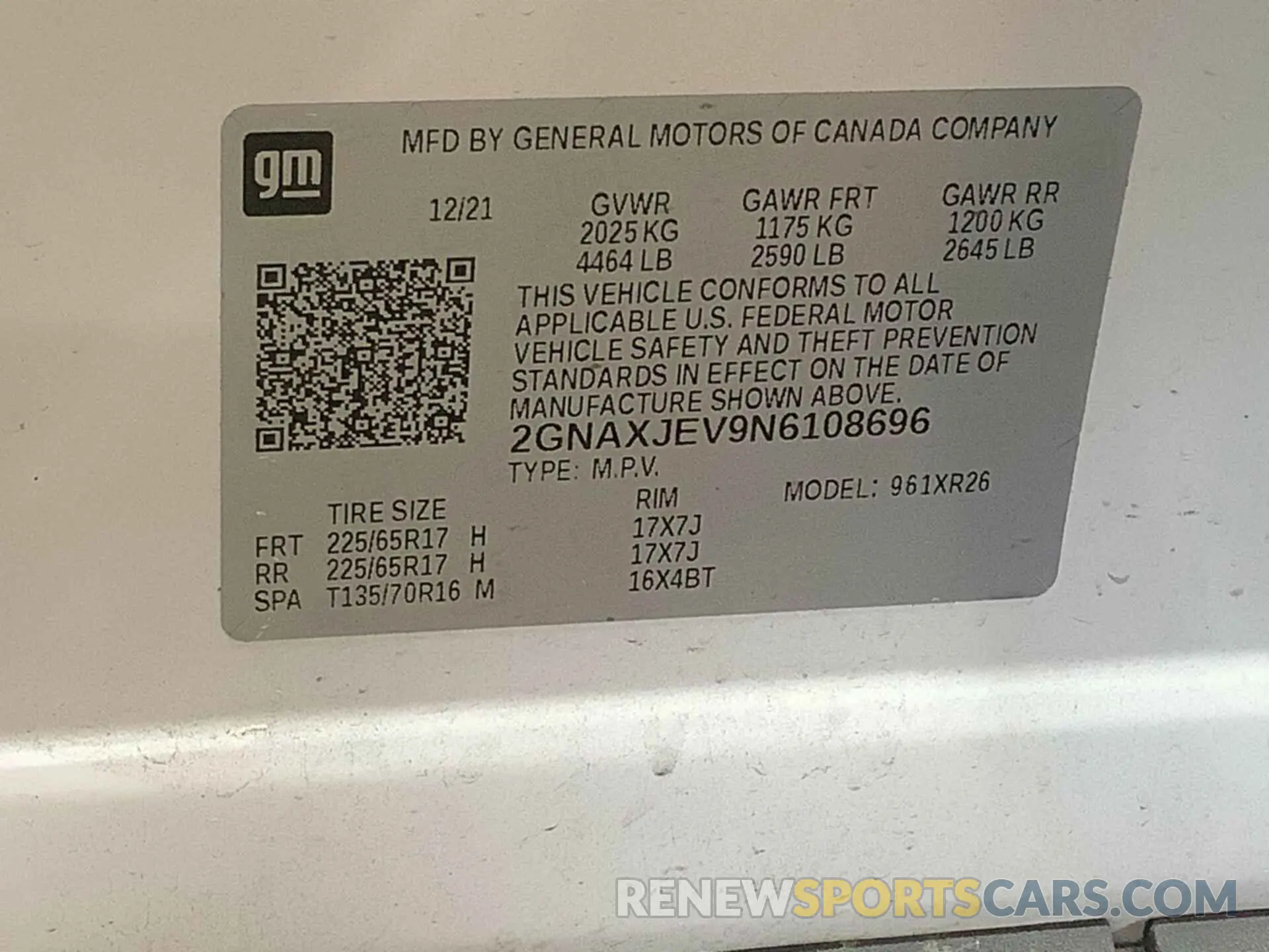 36 Photograph of a damaged car 2GNAXJEV9N6108696 CHEVROLET EQUINOX 2022
