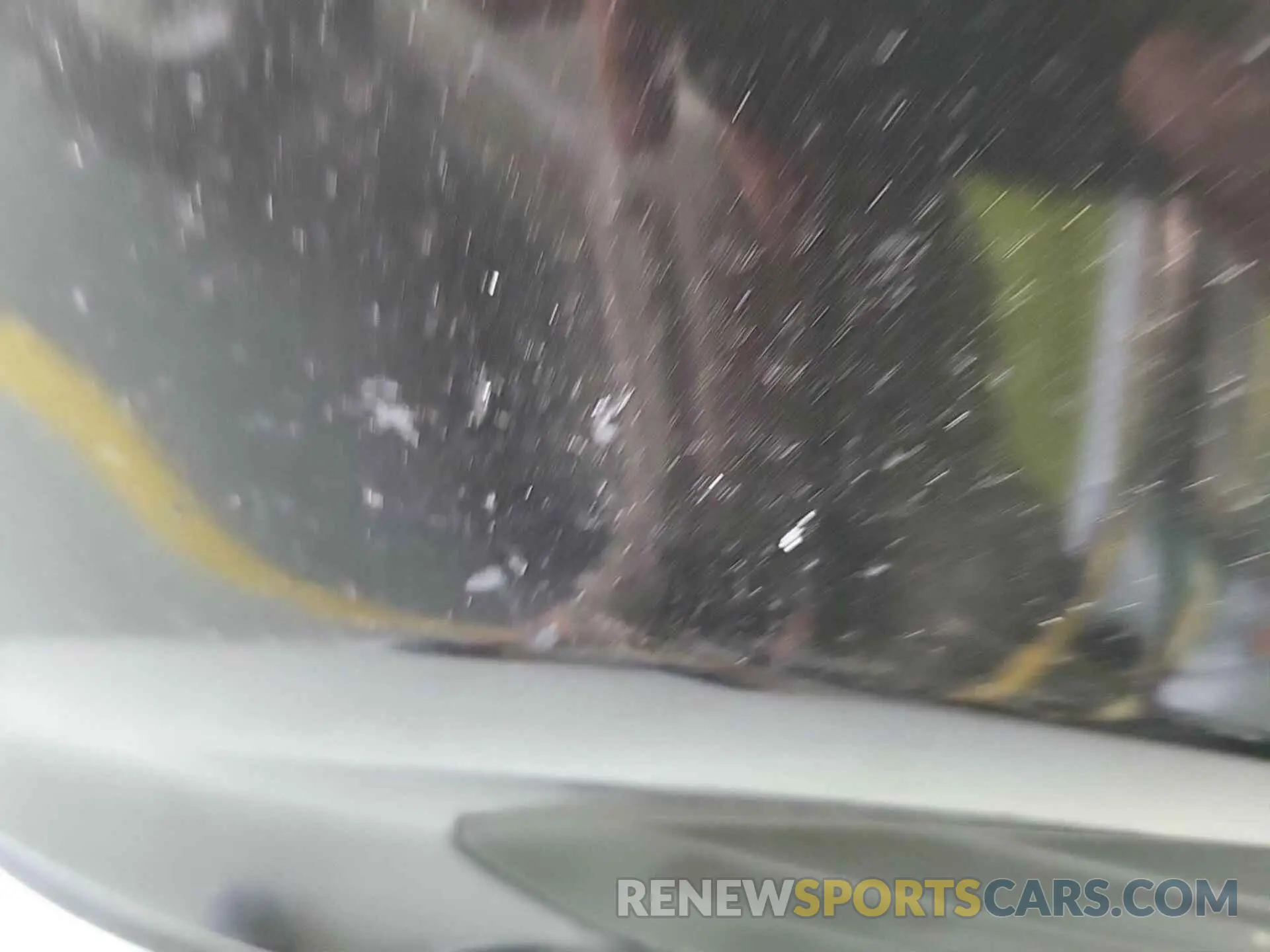 10 Photograph of a damaged car 2GNAXJEV9N6109847 CHEVROLET EQUINOX 2022